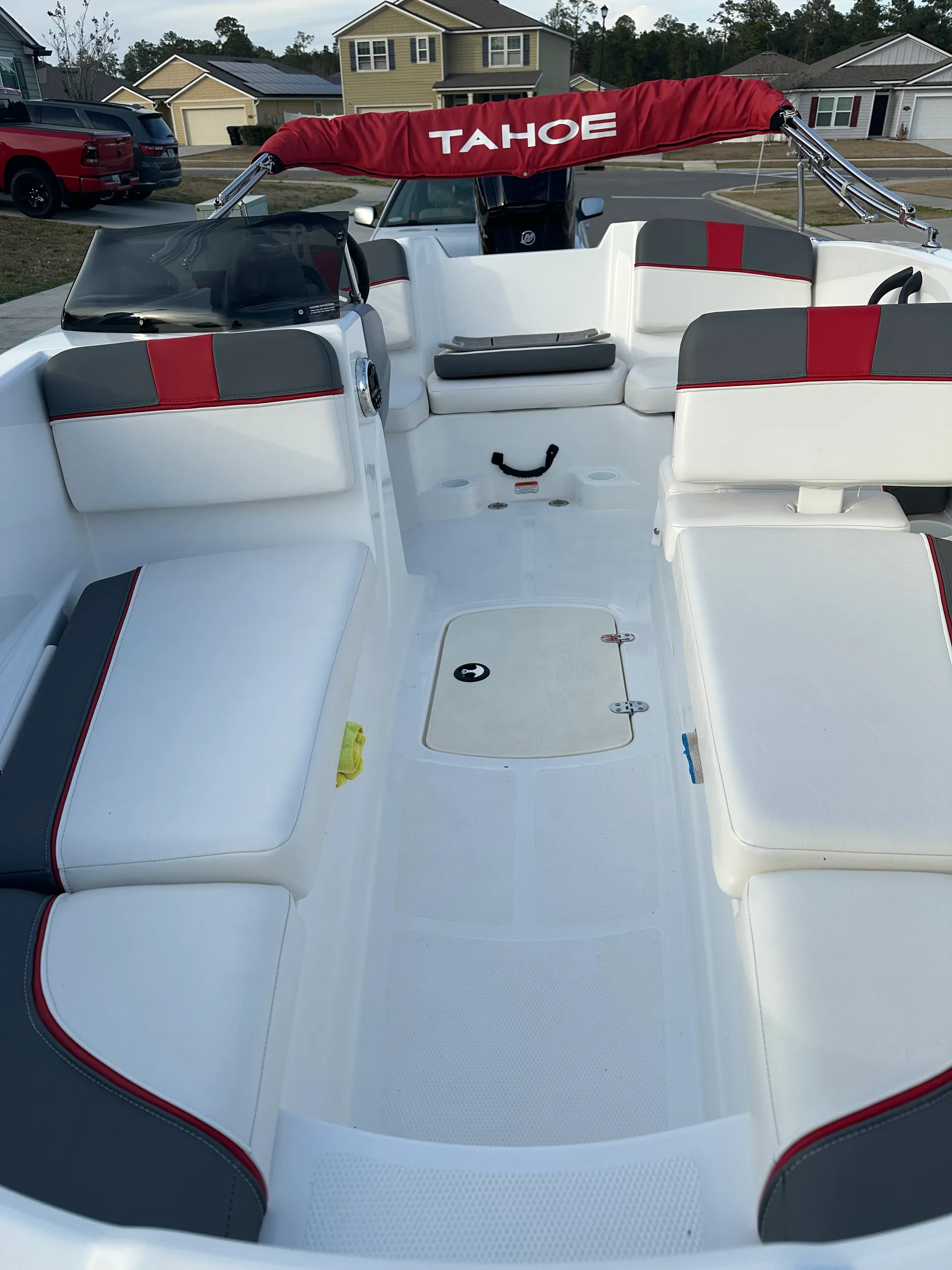 2022 Tahoe T16 — Under 50 Hours, Ready to Cruise