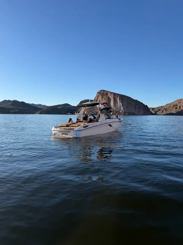 Rent a CENTURION ski and wakeboard in Apache Junction, AZ near me