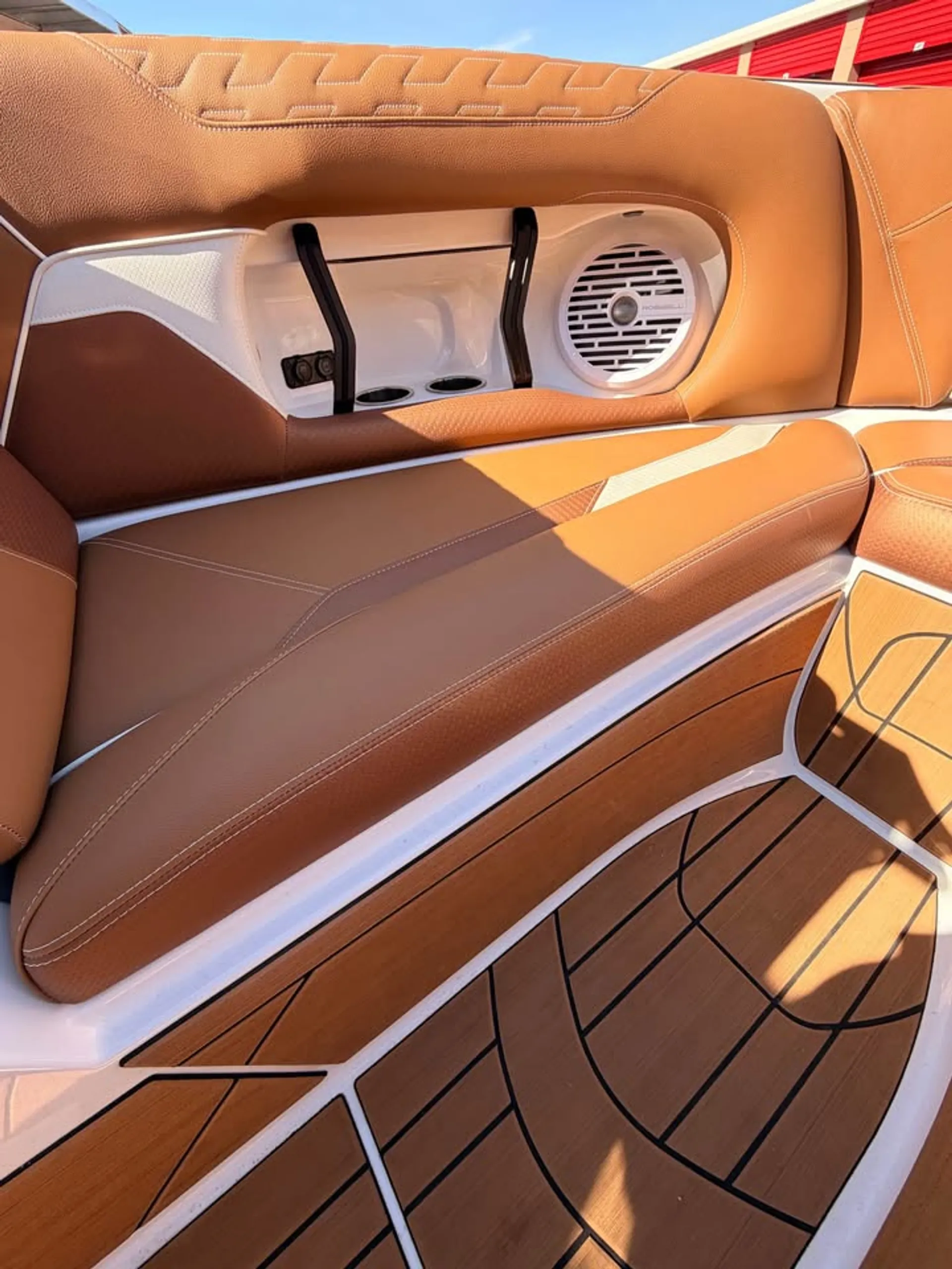 2024 Centurion Ri245: The Ultimate World-Class Surf and Luxury