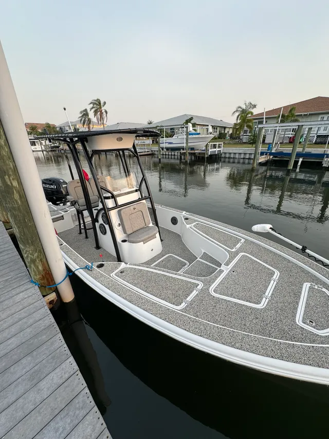 Rent a SEA PRO BOATS center console in Wesley Chapel, FL near me