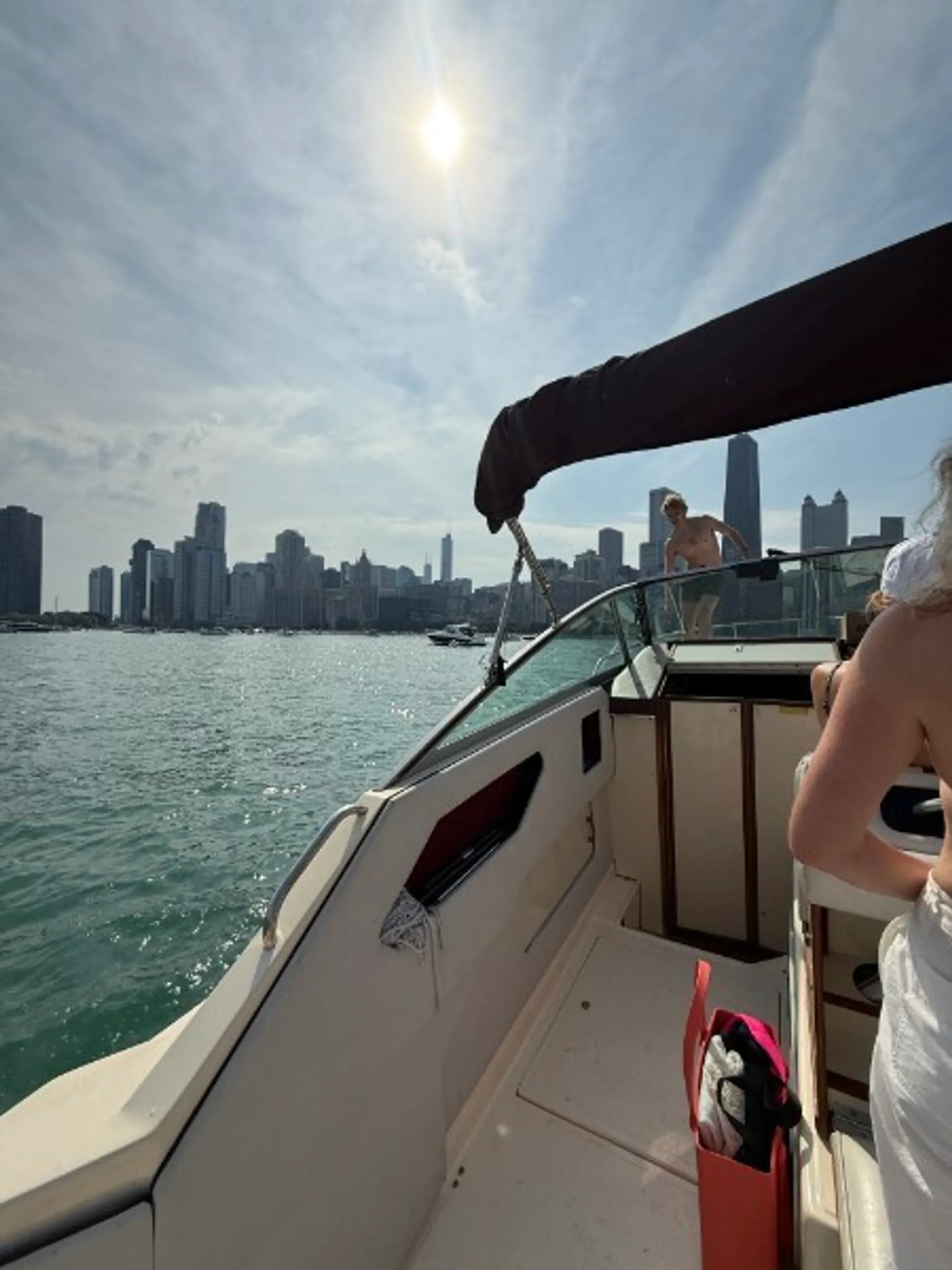Sea Ray Boats 300 Weekender in Chicago, IL — photo 5