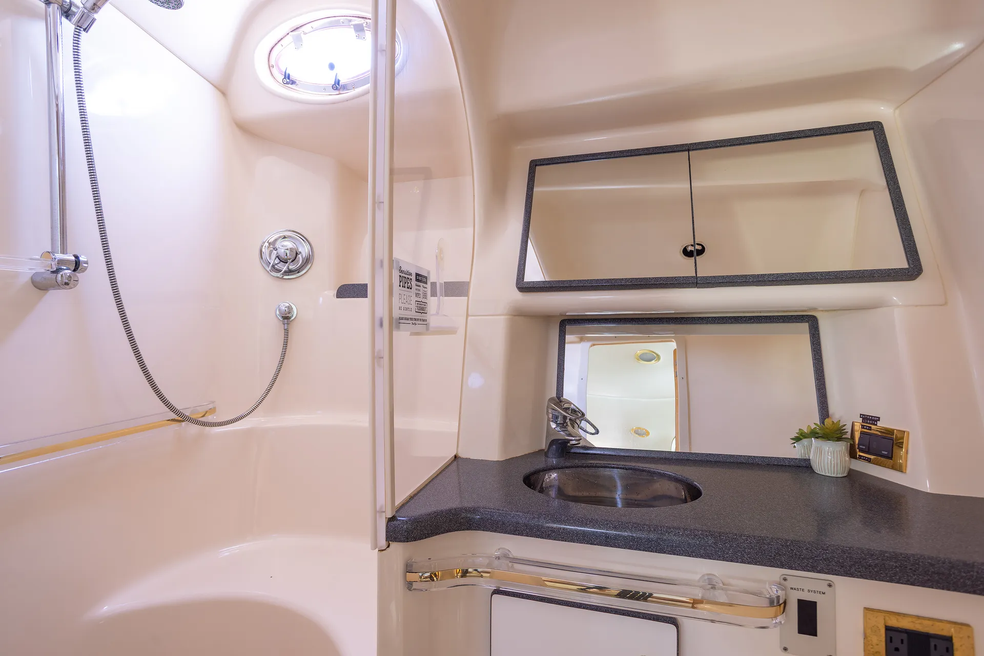 TOP BOAT! Beautiful 60' Sea Ray - most affordable 60’ yacht! 