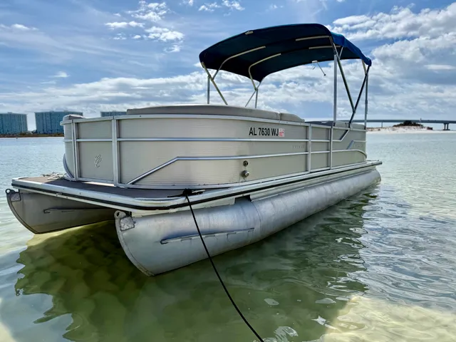 Rent a CYPRESS CAY pontoon in Orange Beach, AL near me