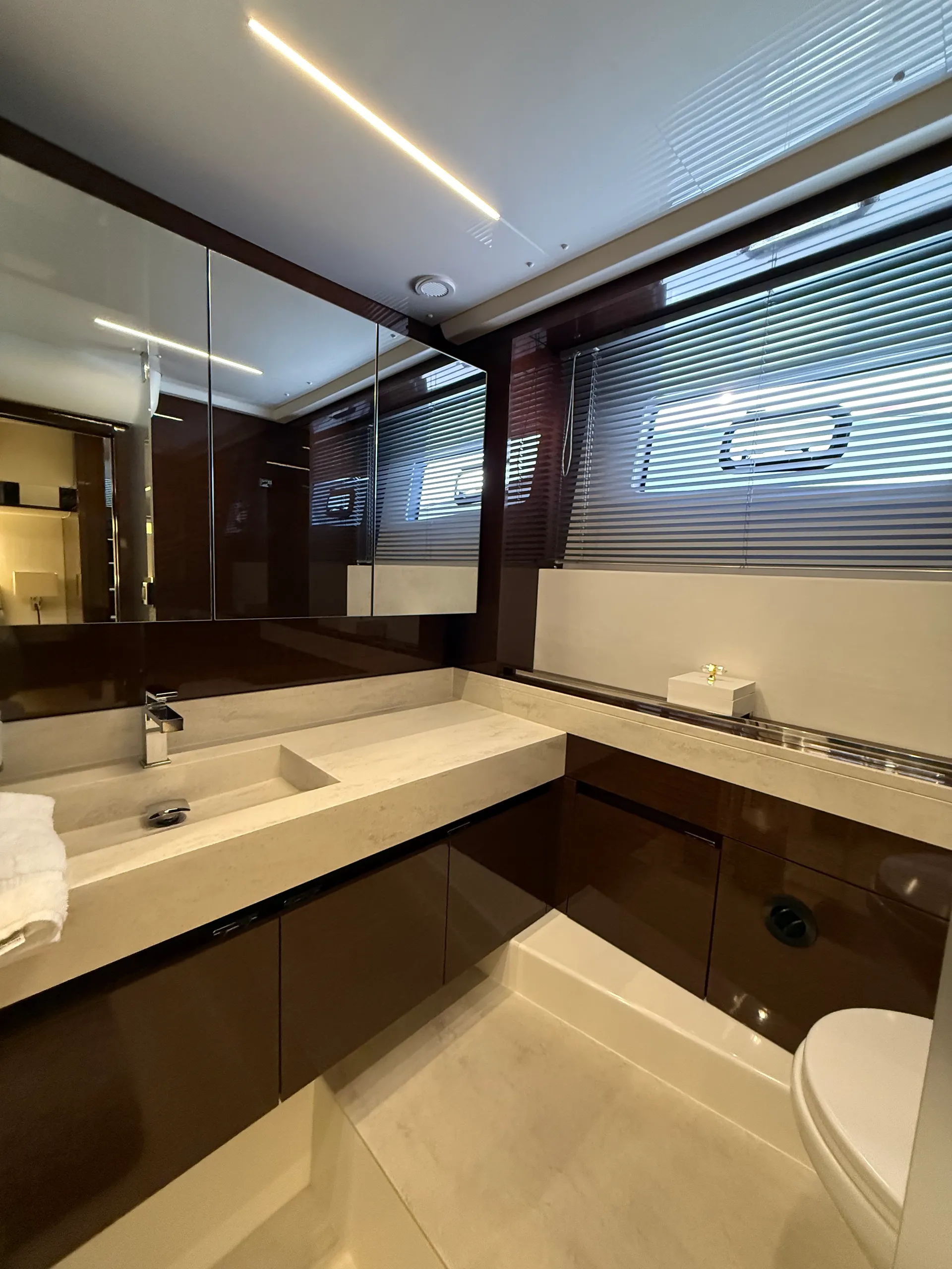 Ivy O 59' : Come and Enjoy on-water!