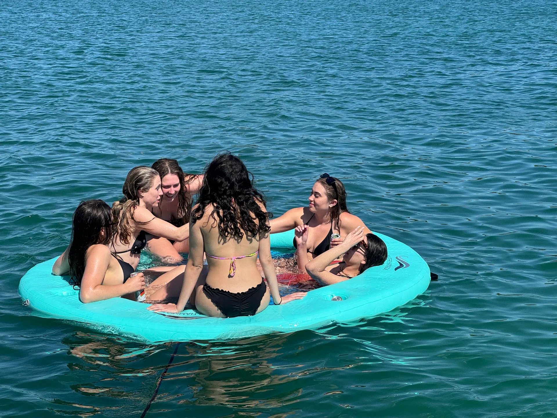 SEA MAVERICK 27’ | YOU DESIGN YOUR TOUR. ENJOY MIAMI WATER AND VIEWS