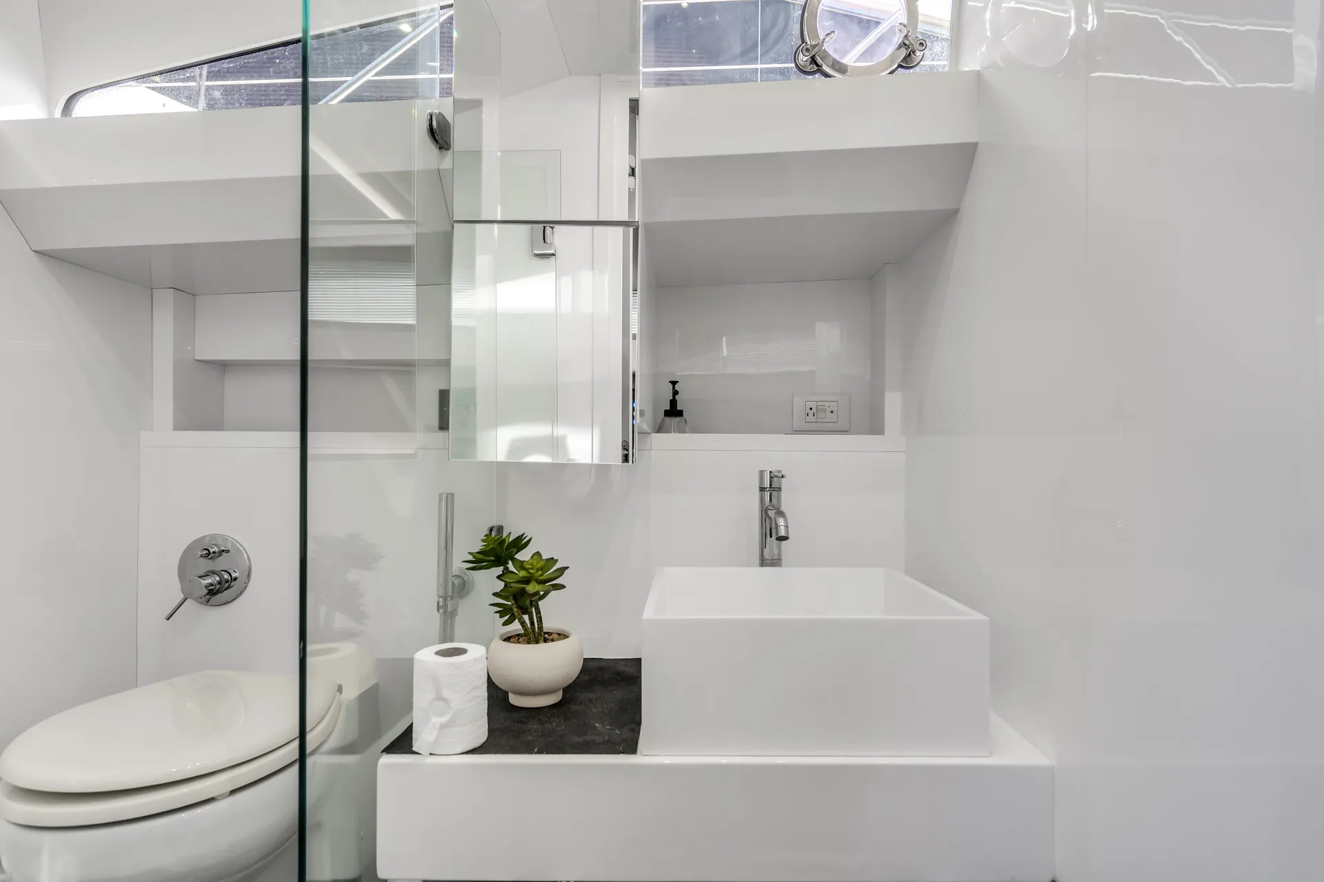 FREE HOUR | 62FT 13PPL ULTIMATE DAY BOAT *NO HIDDEN FEES*