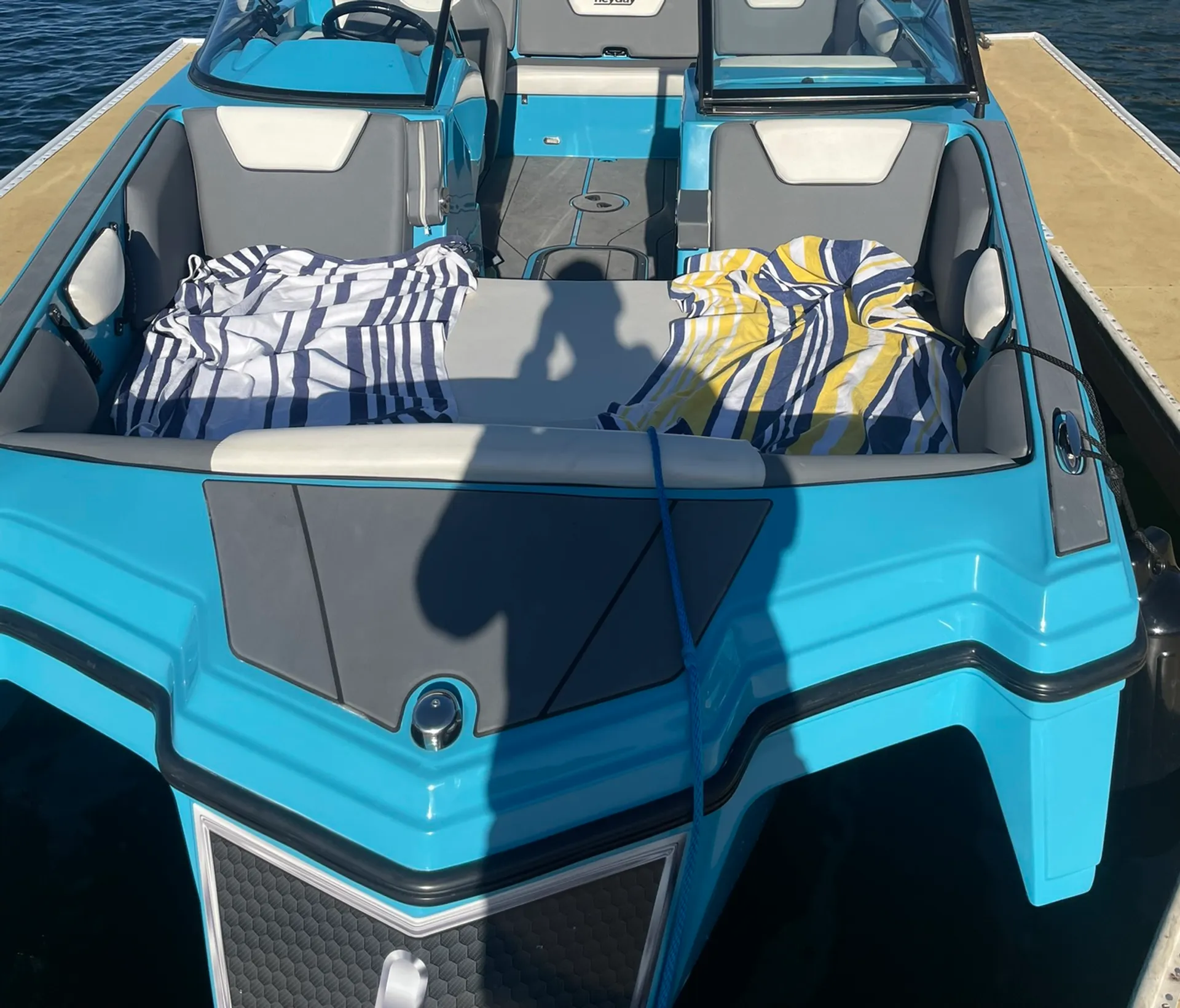 Folsom lake, Wakesurf, Tubing, Relaxing