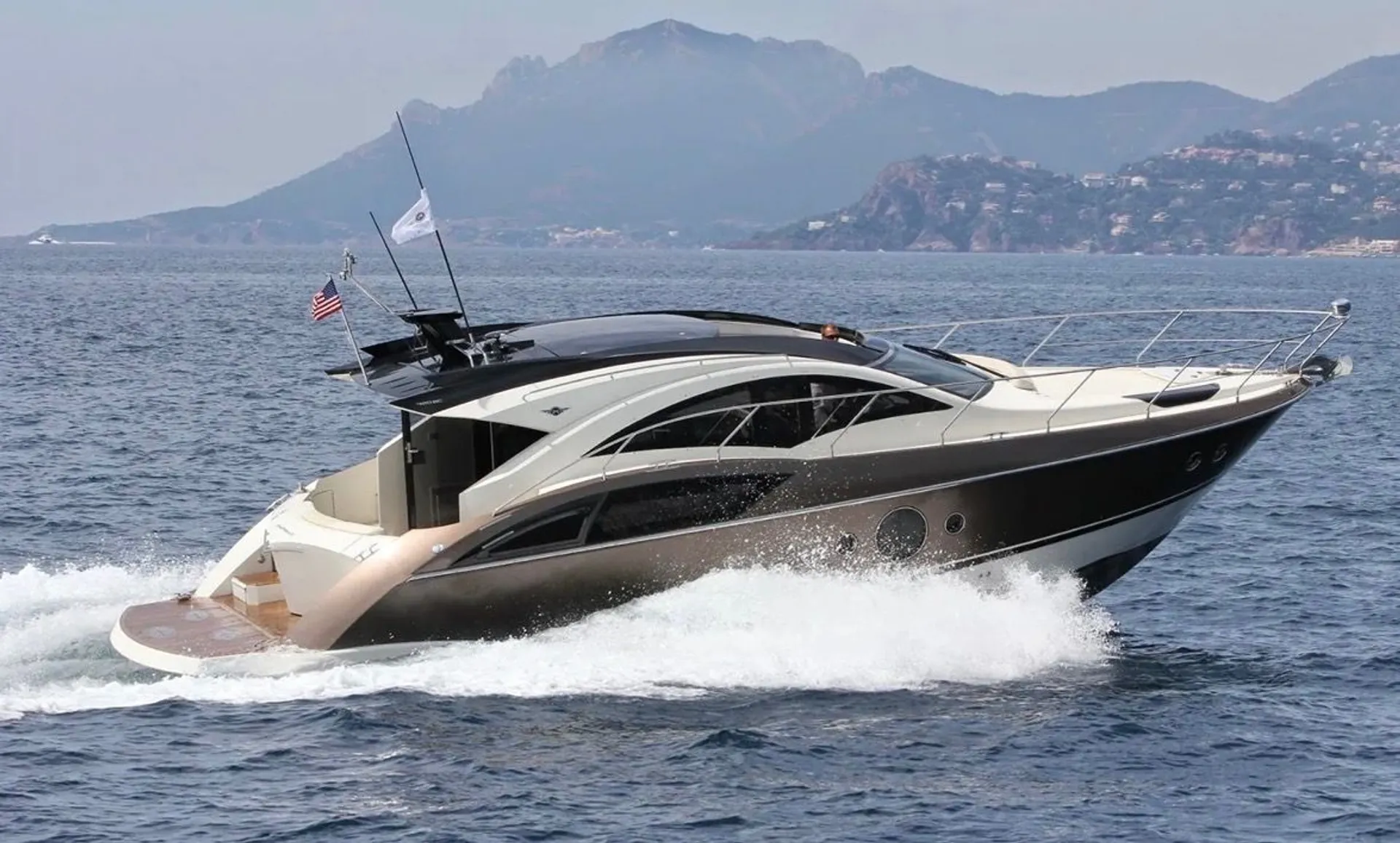 Palm Beach Luxury Yacht Cruises