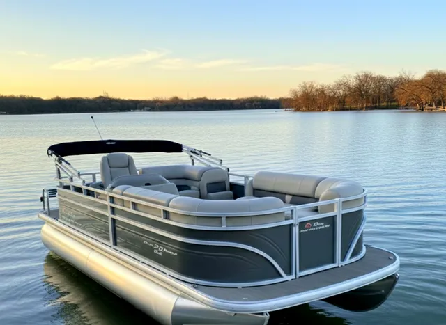 Rent a SUN TRACKER pontoon in Fort Worth, TX near me