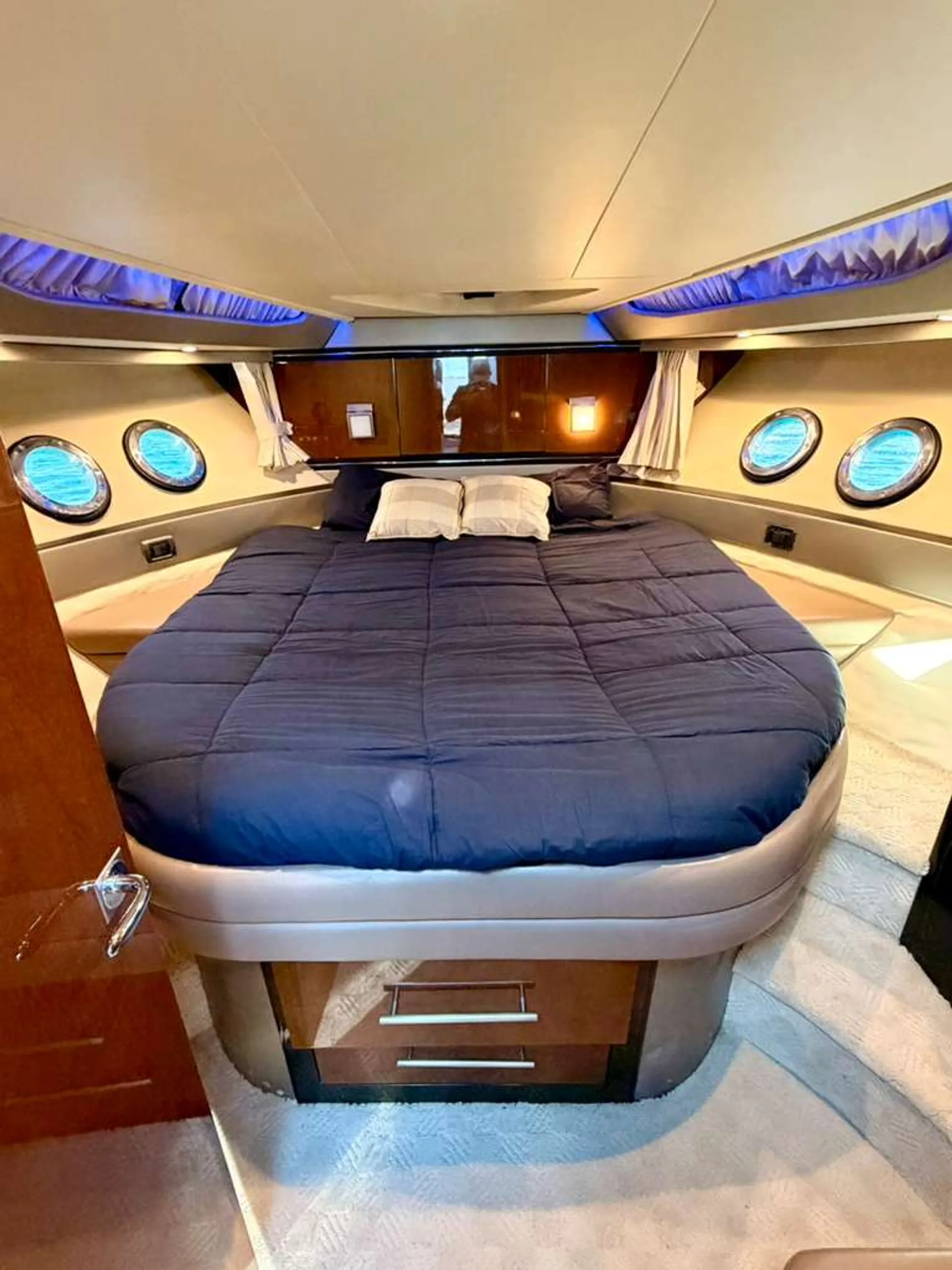 Palm Beach Luxury Yacht Cruises