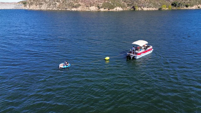 Rent a SUN TRACKER pontoon in Perris, CA near me