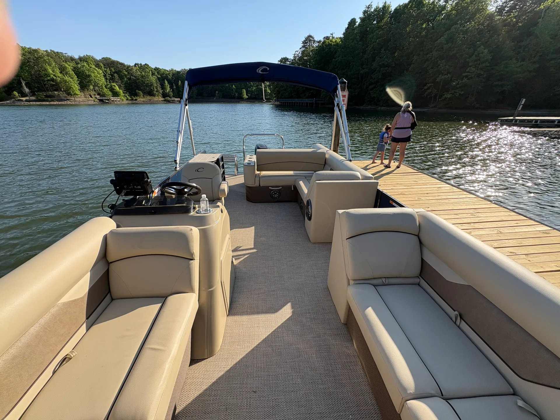 CREST PONTOONS 220 SLS CREST II in Clover, SC — photo 4