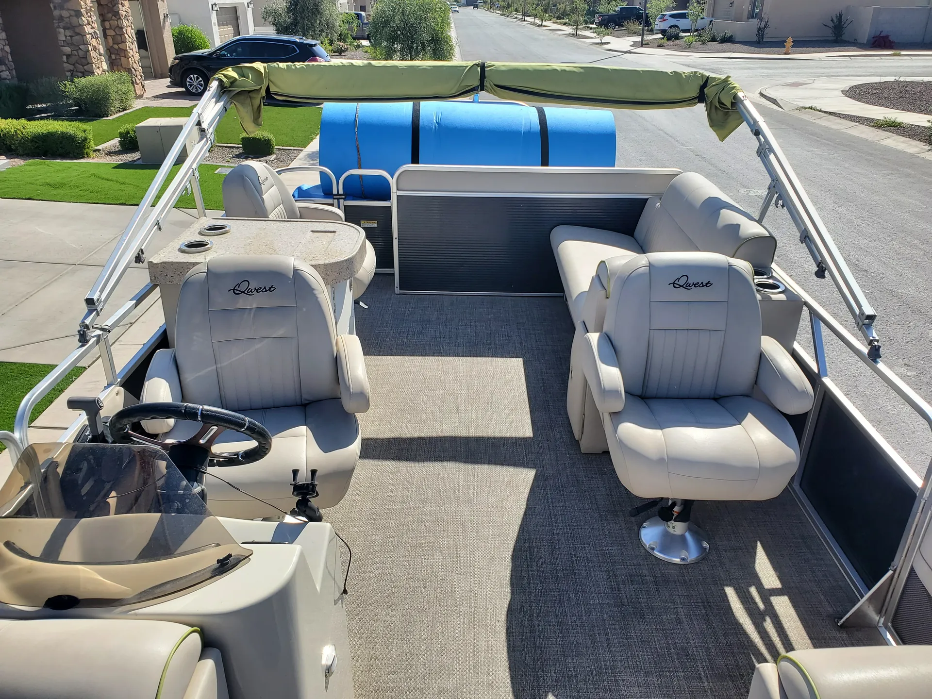 Qwest Pontoons 26 Ft Apex in Peoria, AZ — photo 6