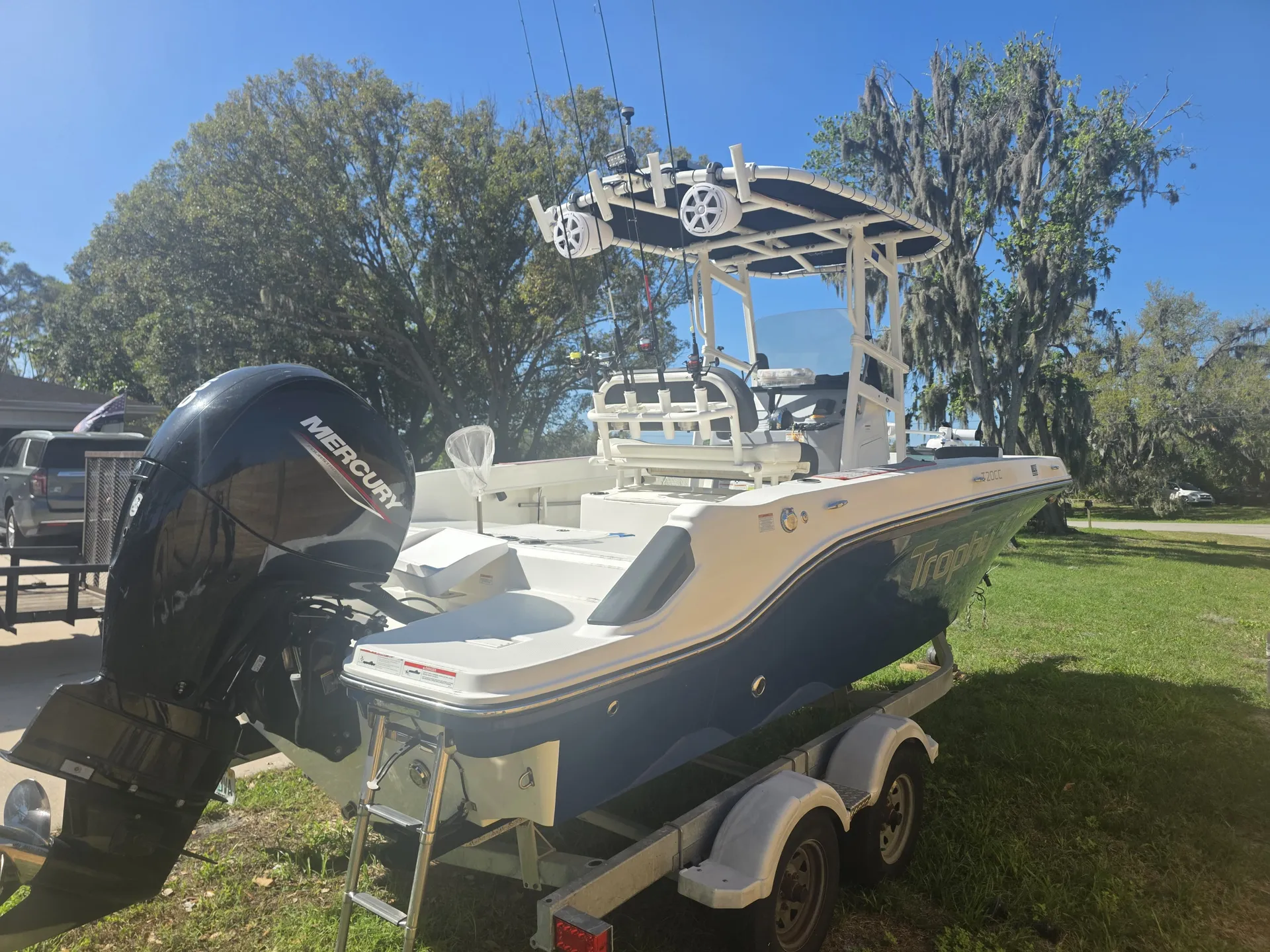 BAYLINER T20CC in Palmetto, FL — photo 2