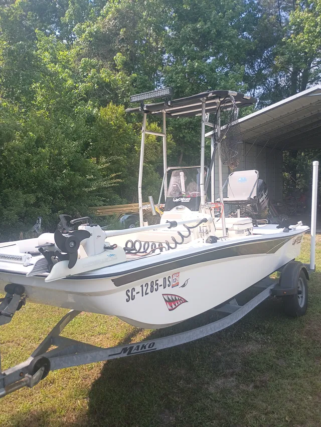 Rent a MAKO MARINE angler in Summerville, SC near me