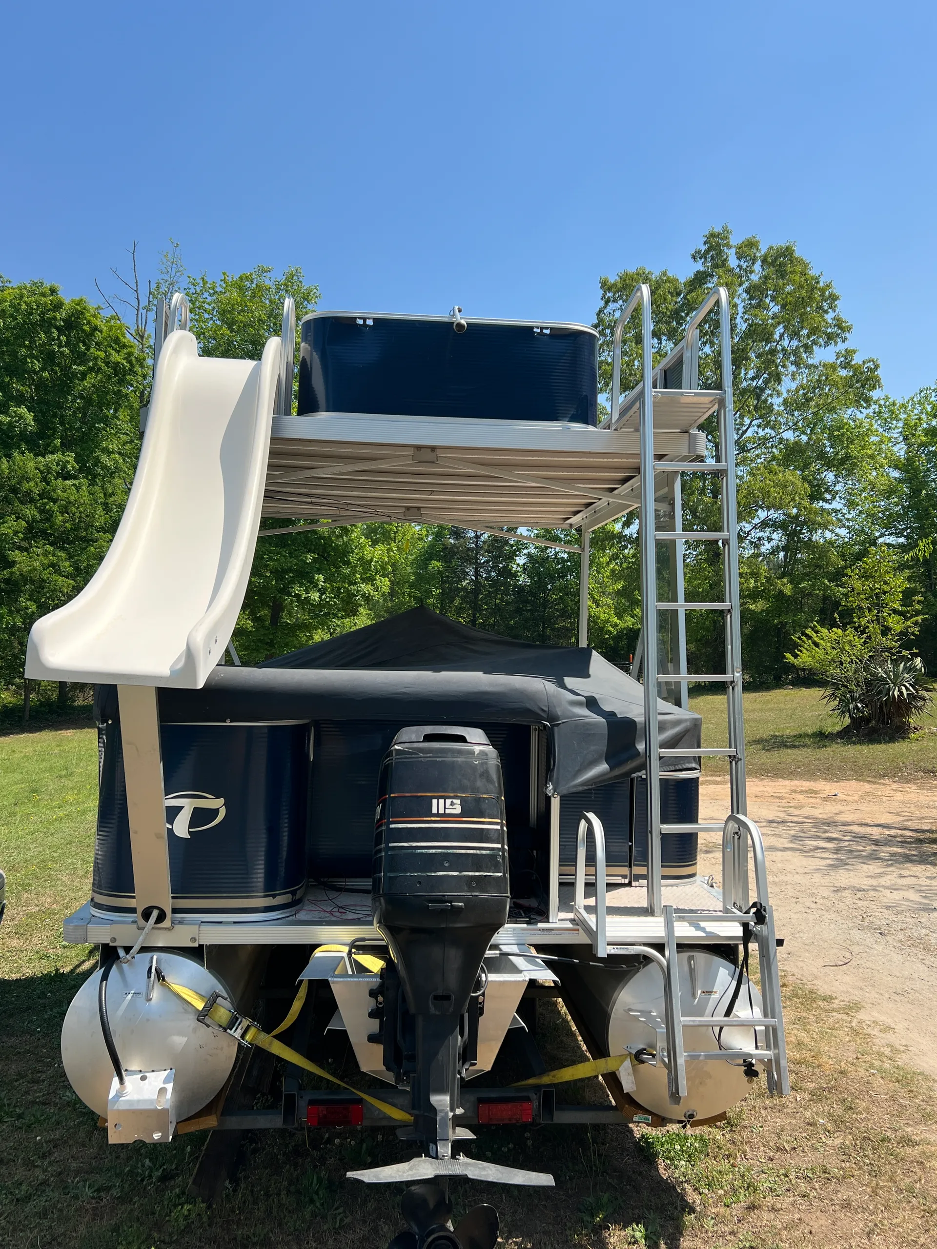 TAHOE PONTOONS 24' VISTA in Iva, SC — photo 4