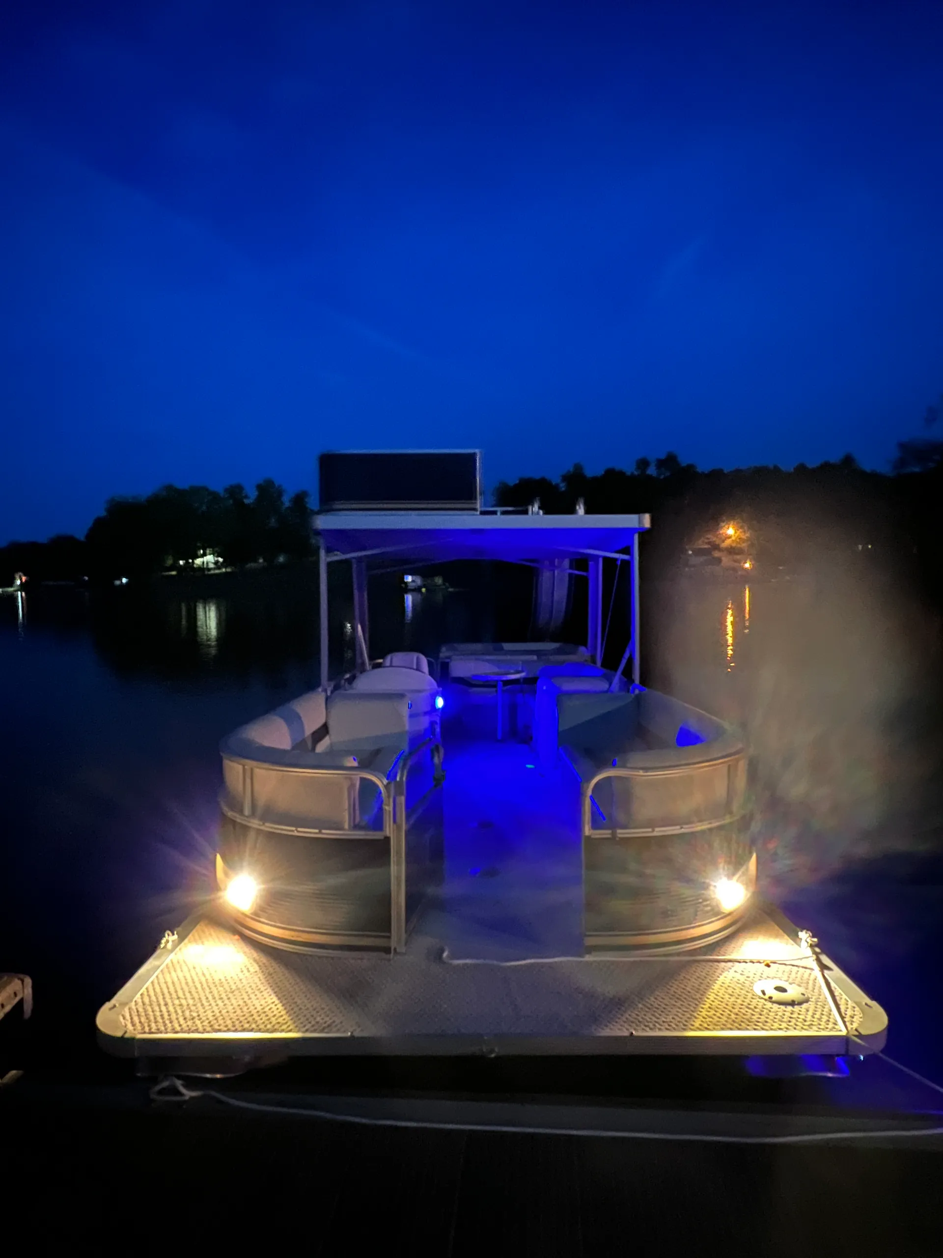 TAHOE PONTOONS 24' VISTA in Iva, SC — photo 5