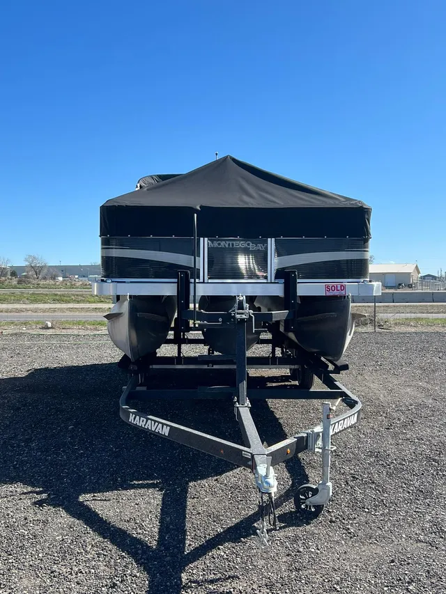 Rent a MONTEGO BAY BY NORTHPORT pontoon in St. George, UT near me