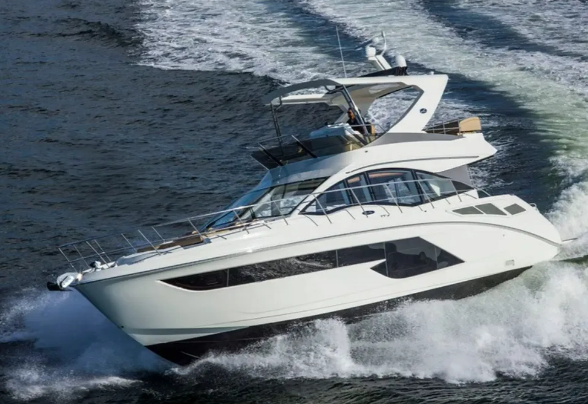 SEA RAY BOATS SUNDANCER 520 in Chicago, IL — photo 4