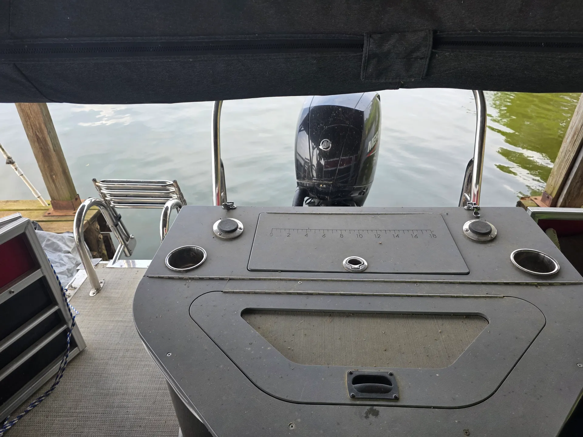 BERKSHIRE PONTOONS 22RFC LE in Frankston, TX — photo 4