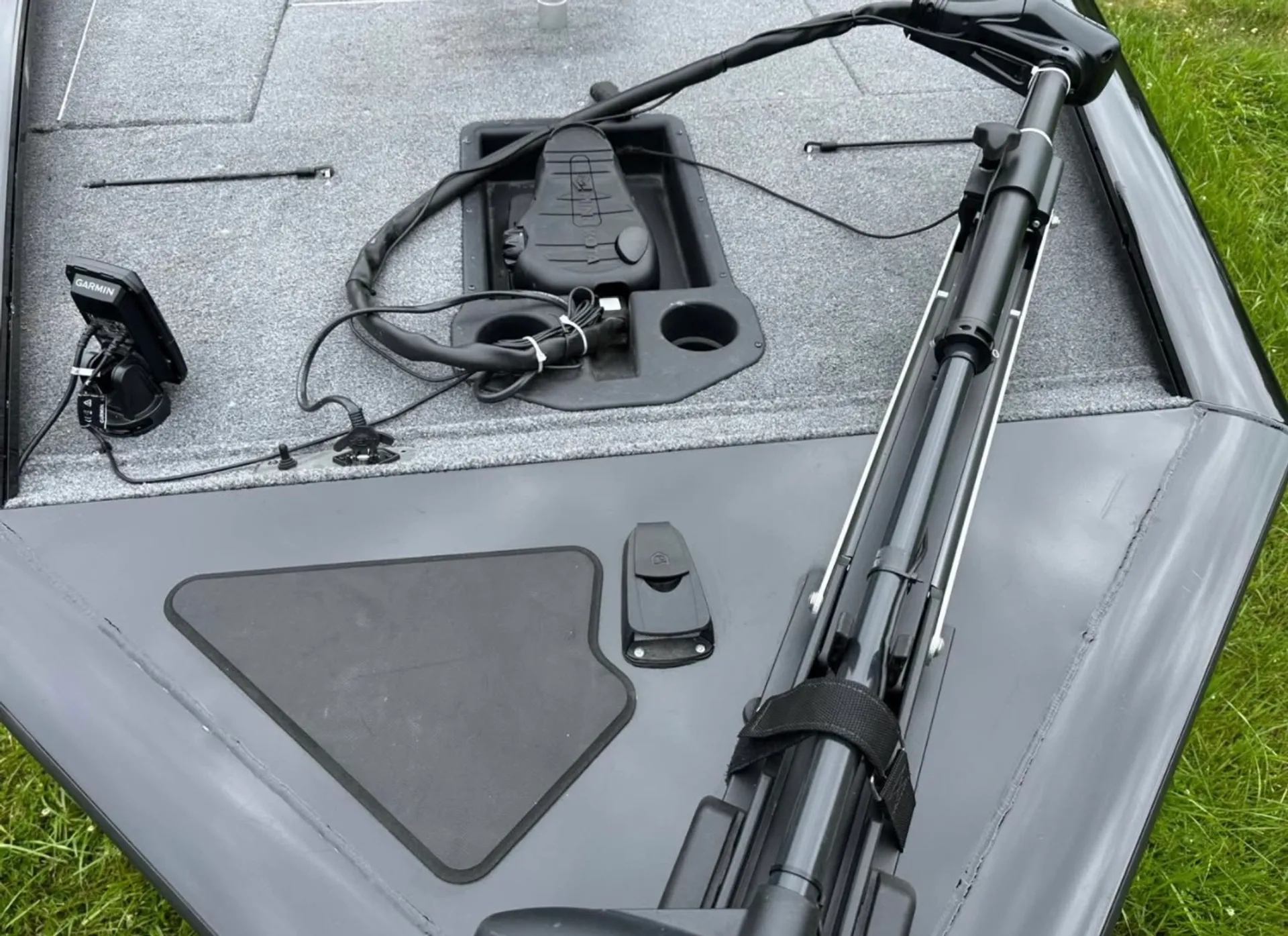 TRACKER BY TRACKER MARINE PRO TEAM 195 TXW TOURNAMENT ED. in Belleville, MI — photo 3