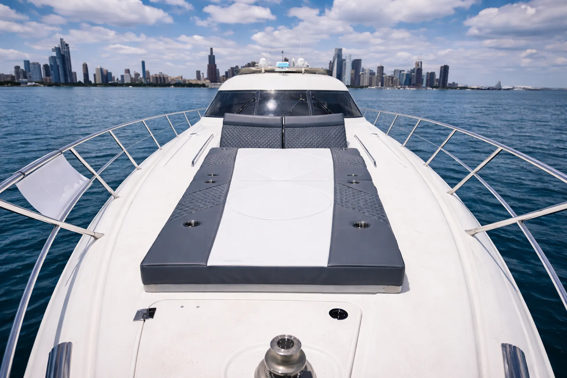 Sunseeker Manhattan in Chicago, IL — photo 5