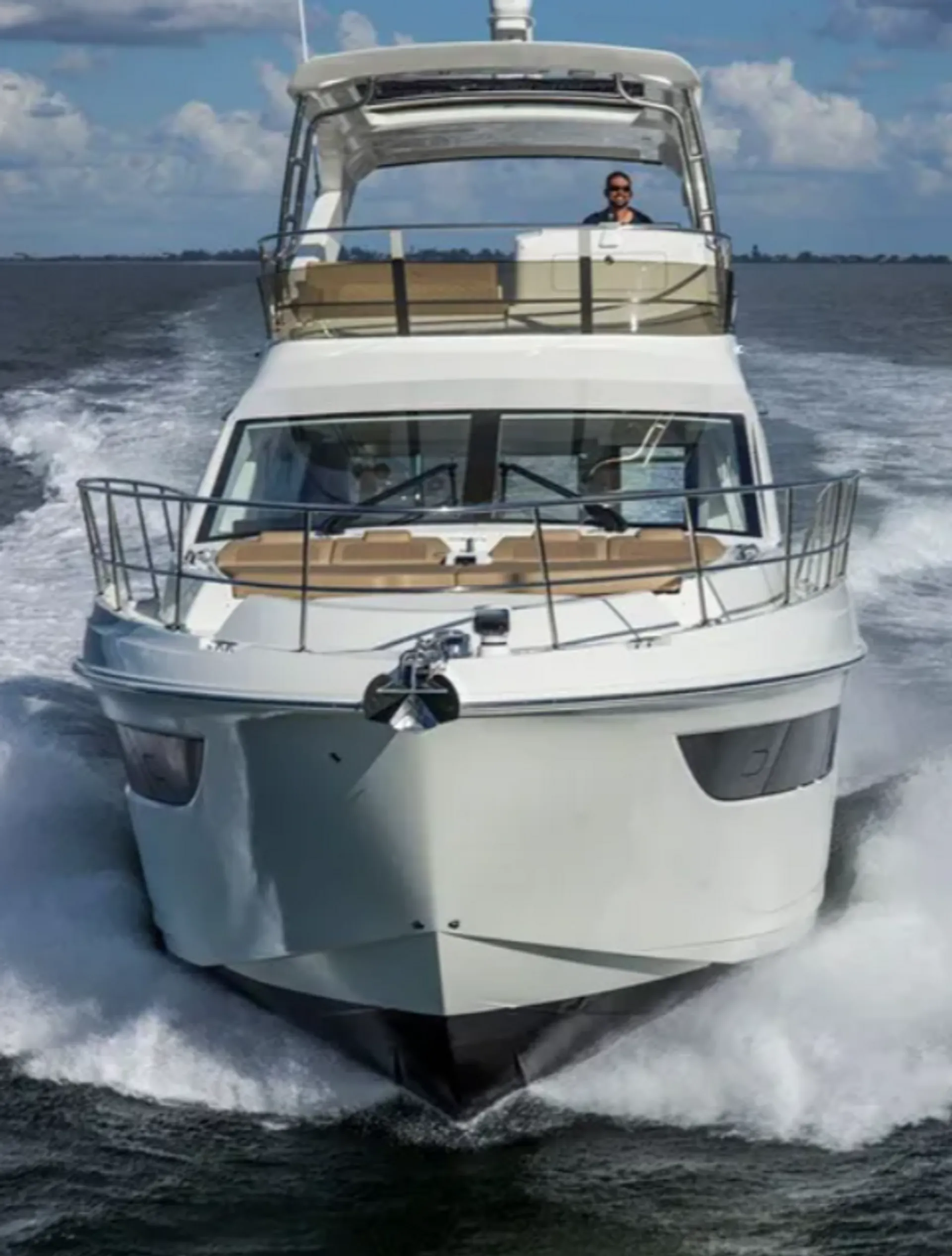 SEA RAY BOATS SUNDANCER 520 in Chicago, IL — photo 7