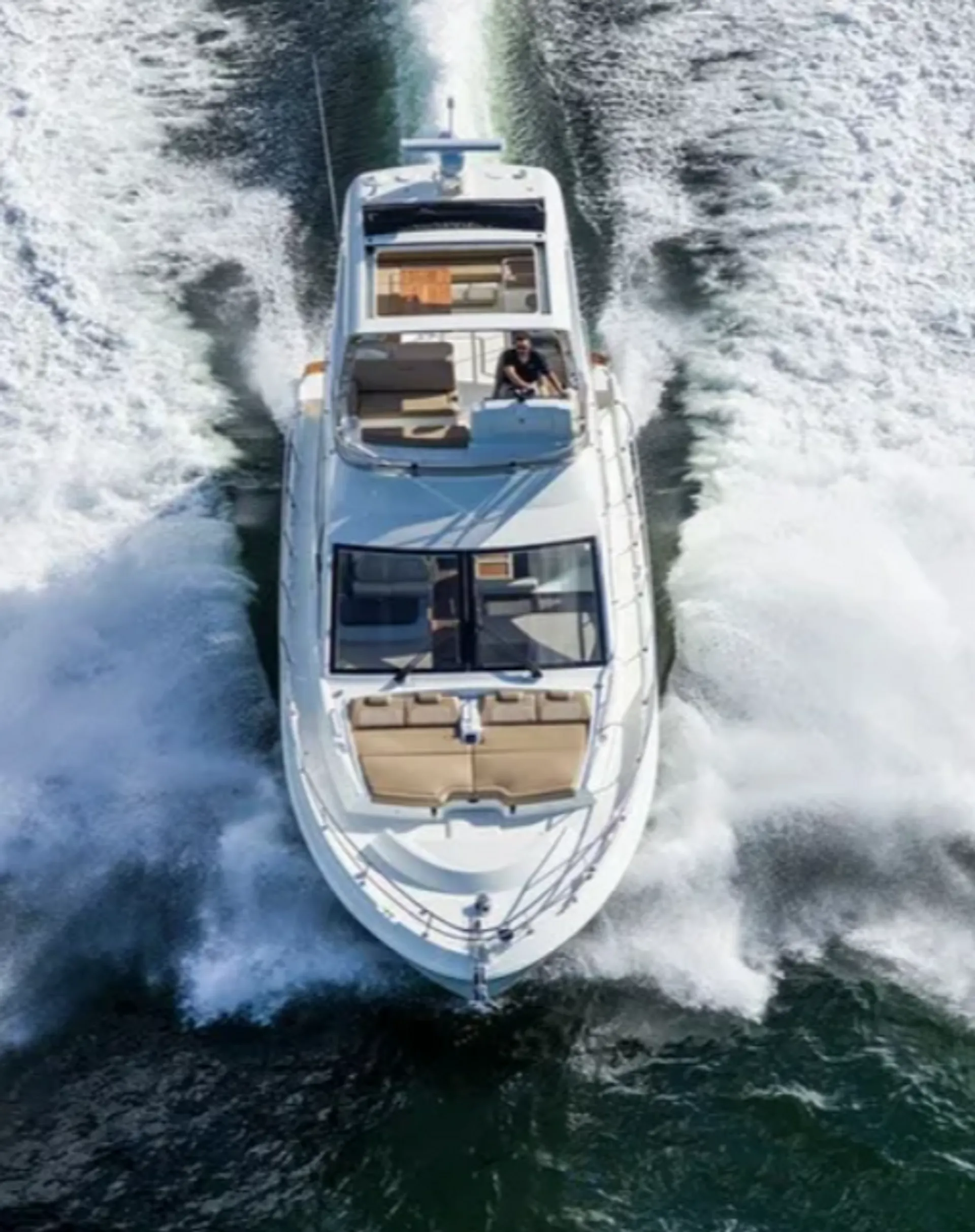 SEA RAY BOATS SUNDANCER 520 in Chicago, IL — photo 6