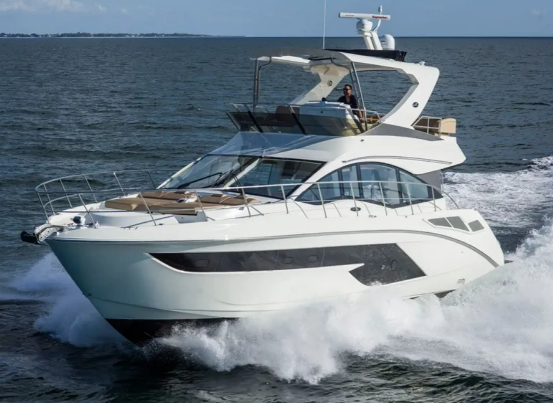 SEA RAY BOATS SUNDANCER 520 in Chicago, IL — photo 3