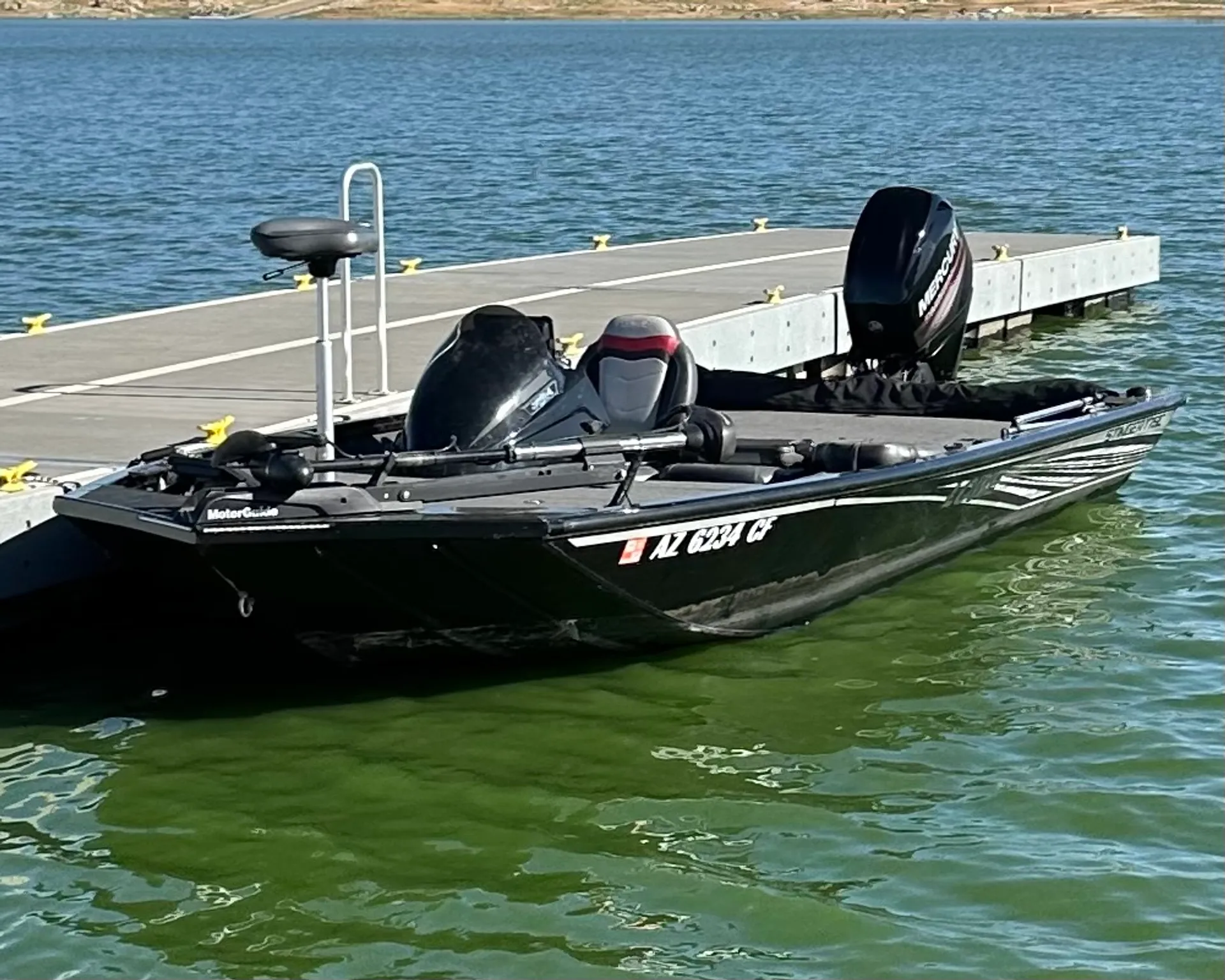 LOWE BOATS STINGER 175 C in Selma, CA — photo 2