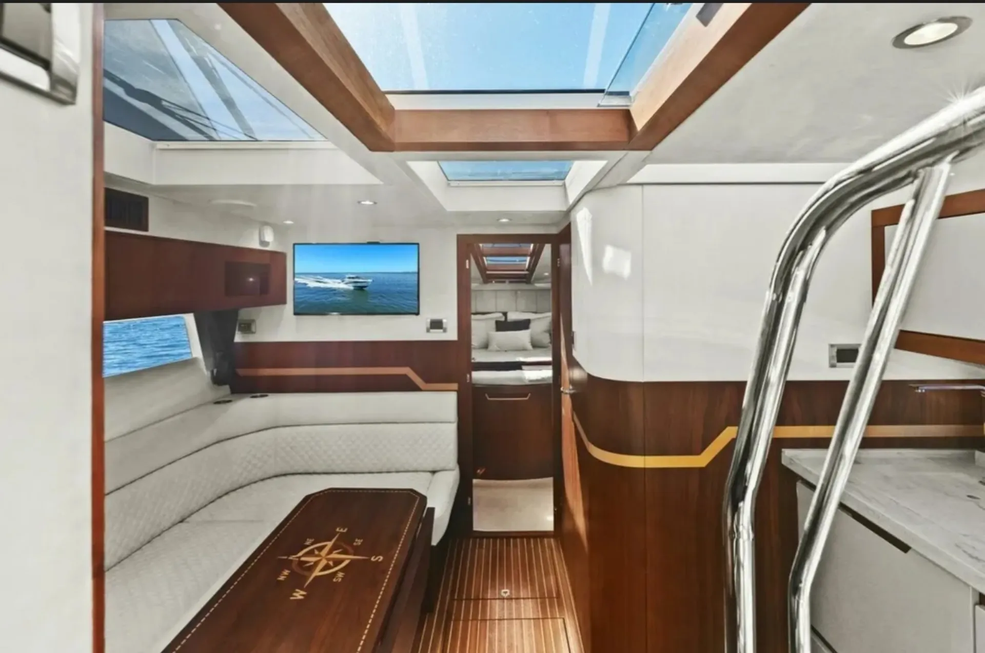 Galeon 385 HTS in St. Petersburg, FL — photo 6