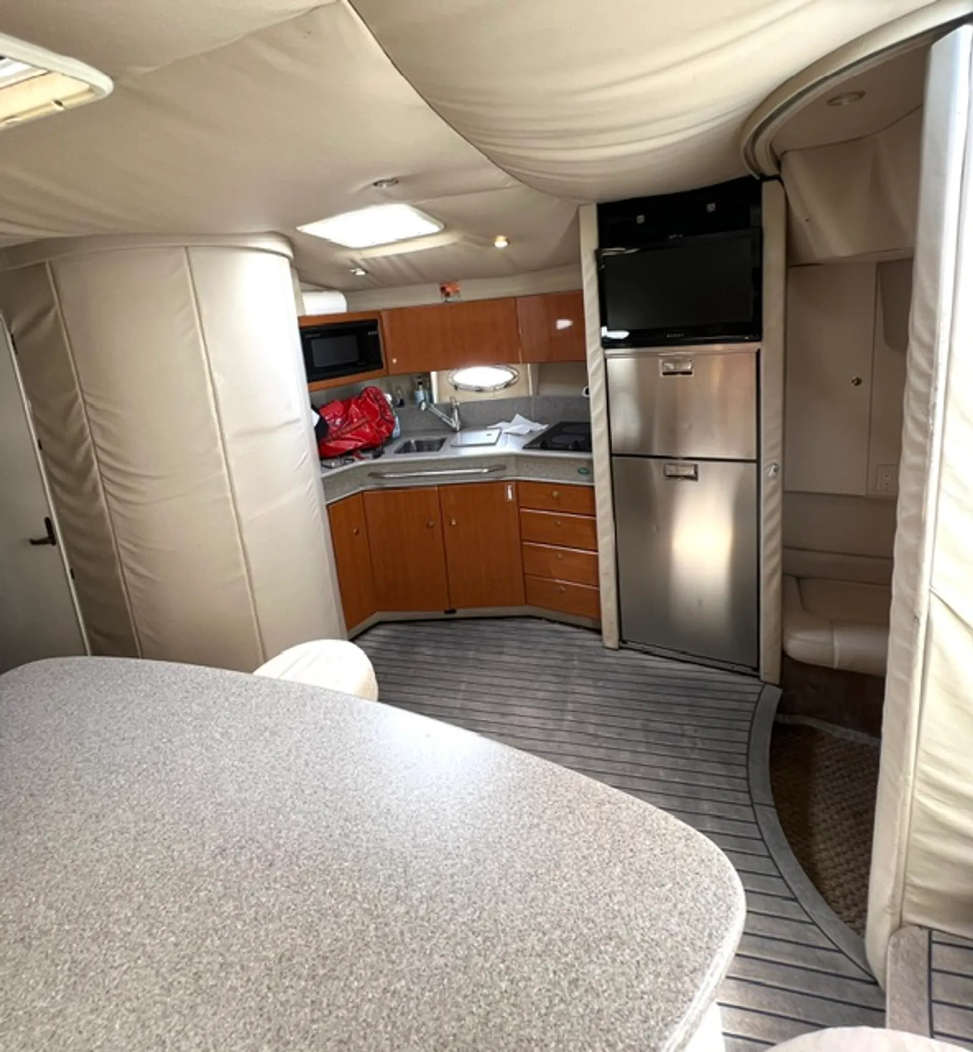 FORMULA BY THUNDERBIRD 41 PERFORMANCE CRUISER in Long Beach, CA — photo 7