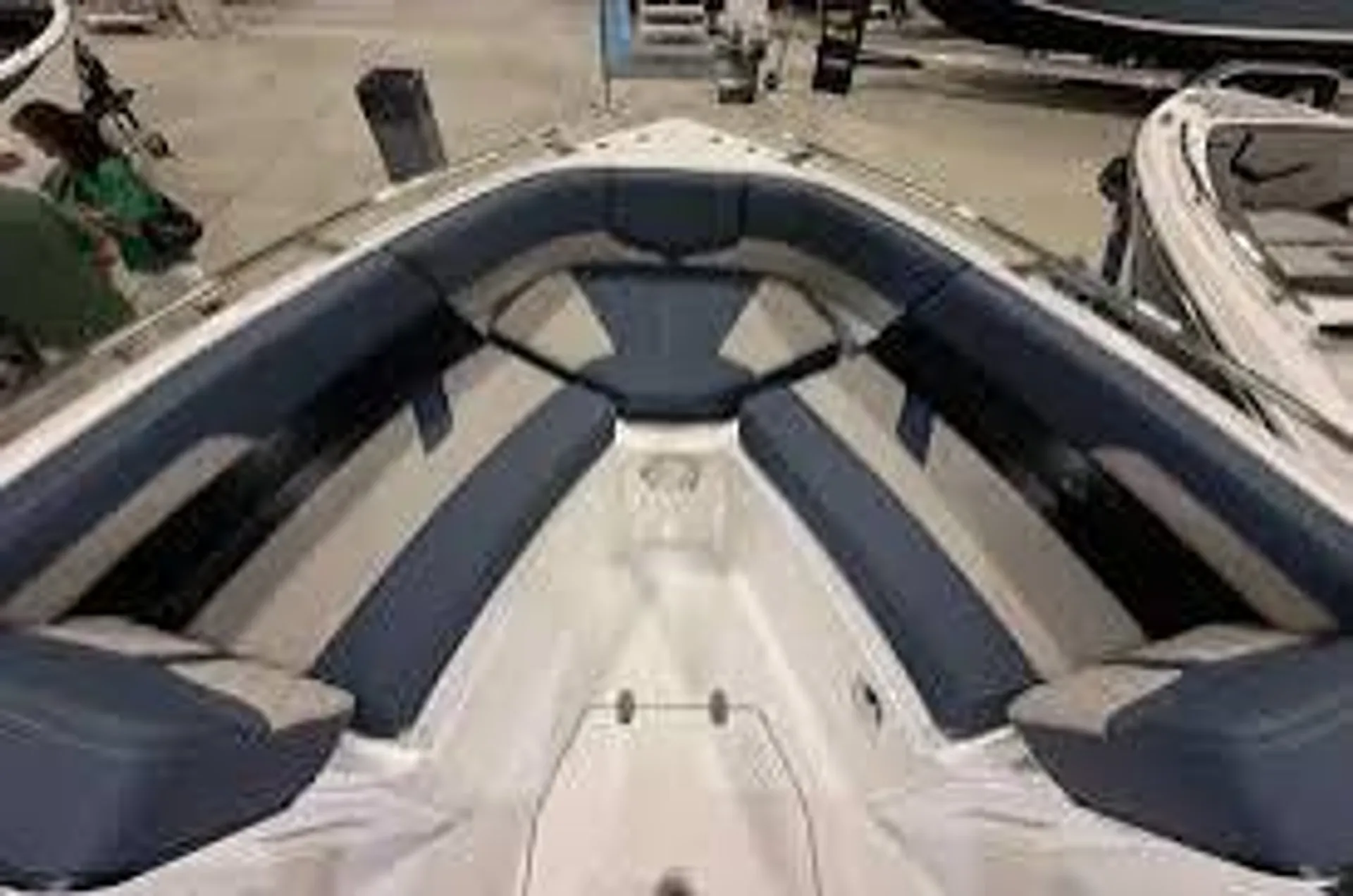 MONTEREY BOATS ELITE 27 in Lacey Township, NJ — photo 3