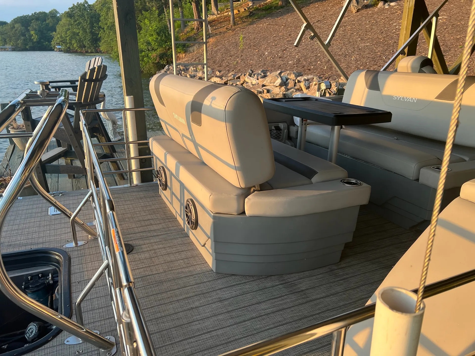 SYLVAN MARINE L-3 DLZ TRITOON in Mount Gilead, NC — photo 5