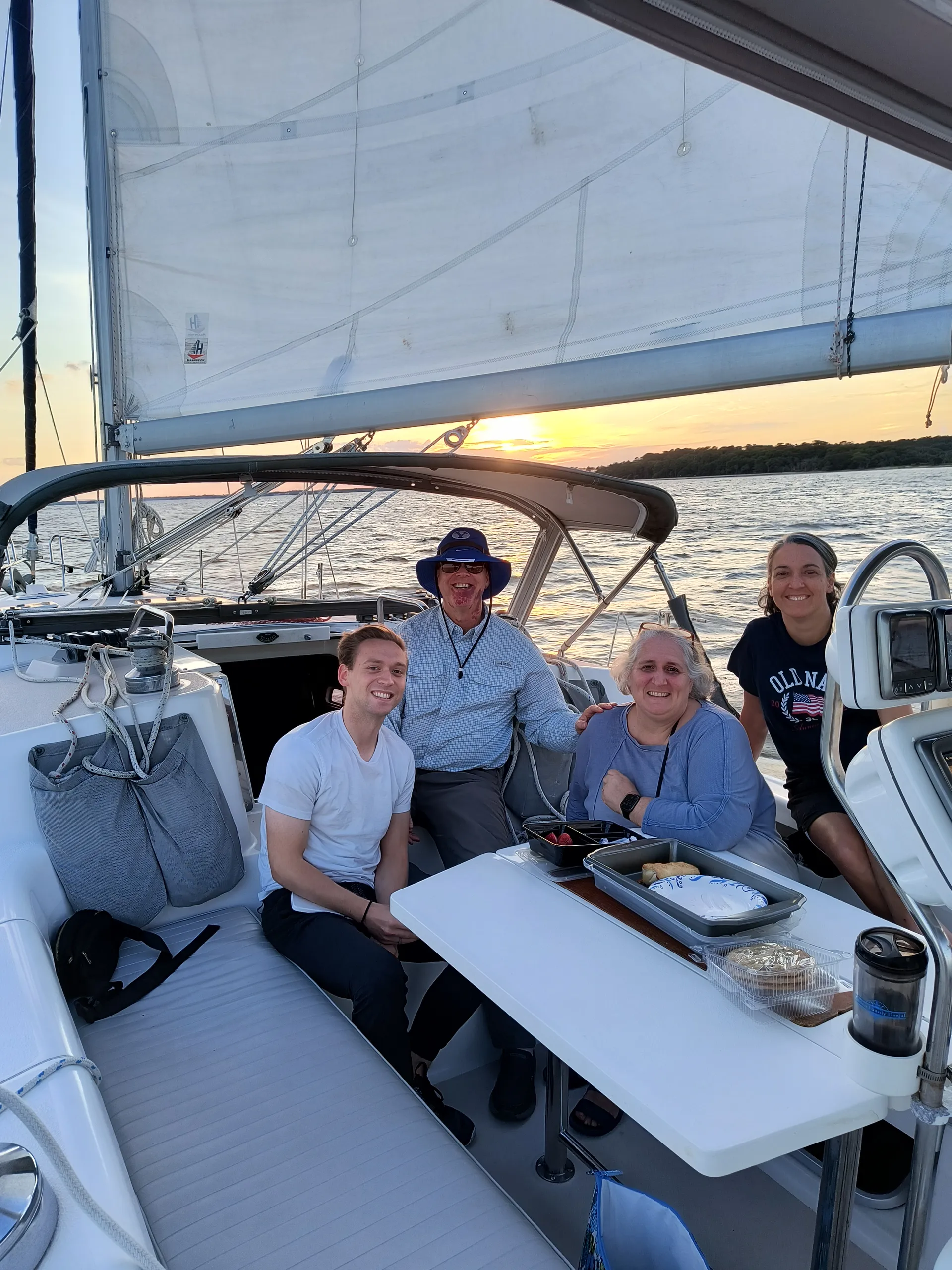 Catalina 380 in Johns Island, SC — photo 4