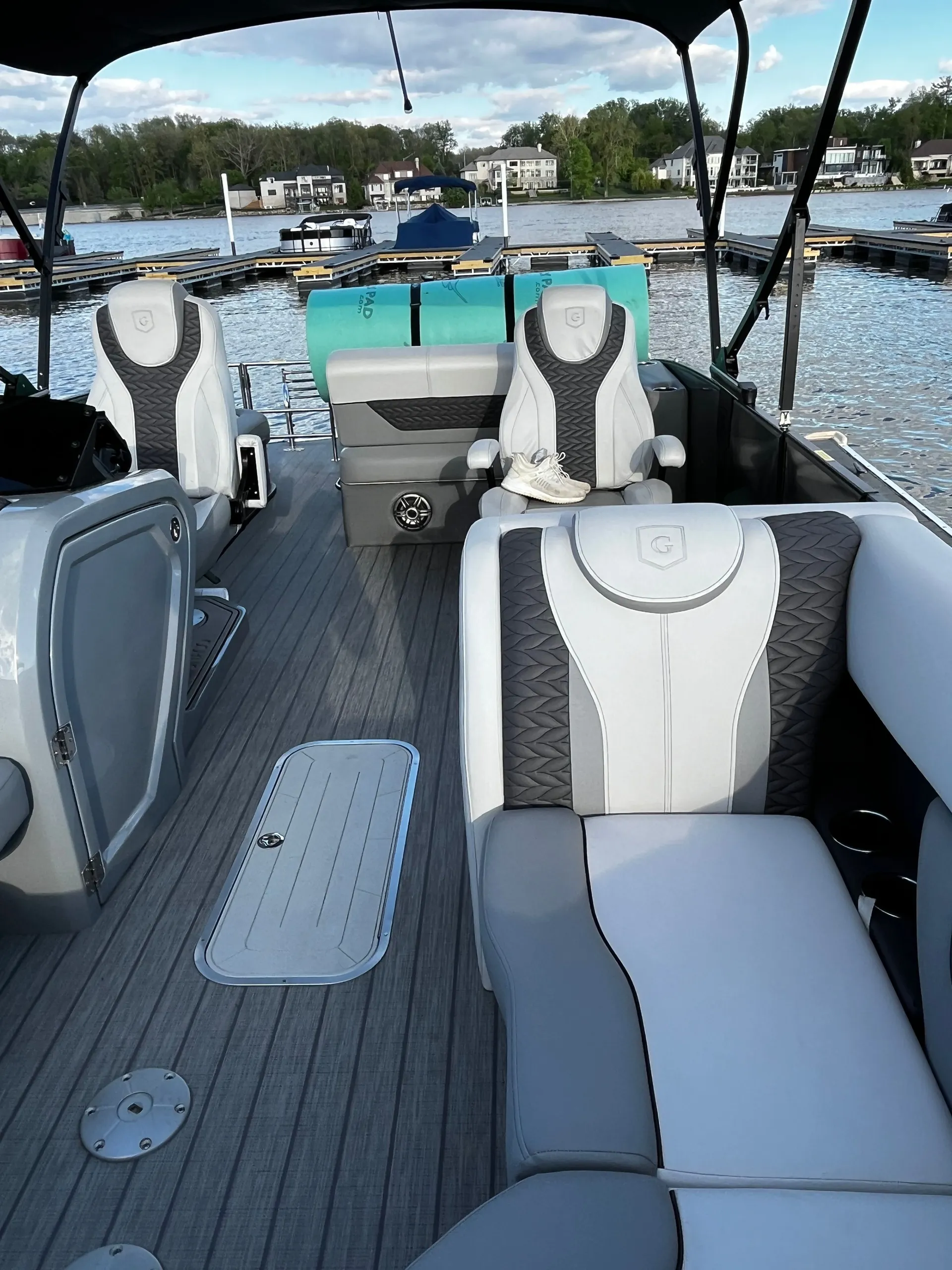GODFREY MARINE MONACO 235 C in Indianapolis, IN — photo 3