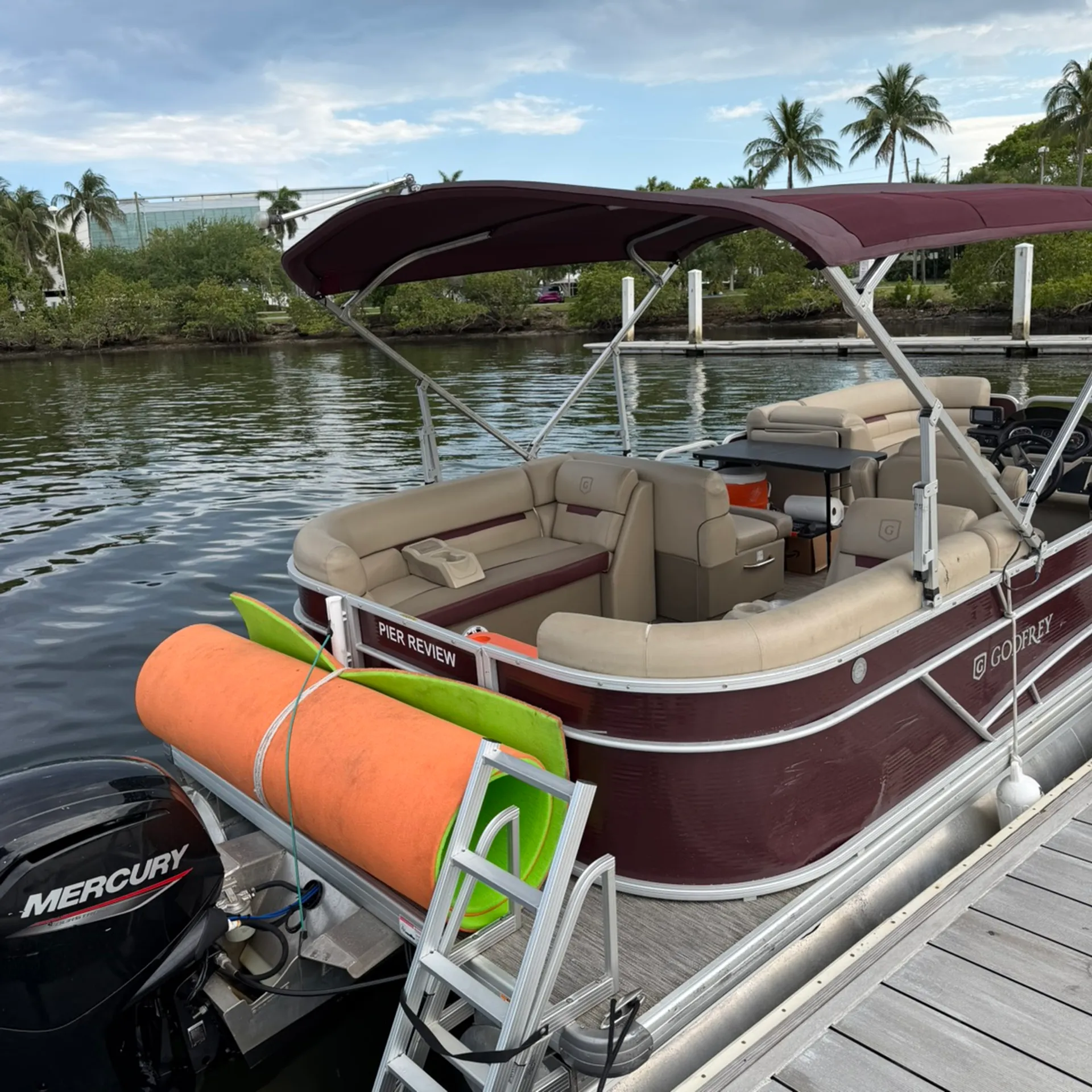 GODFREY MARINE SWEETWATER 2286 C in Fort Lauderdale, FL — photo 6