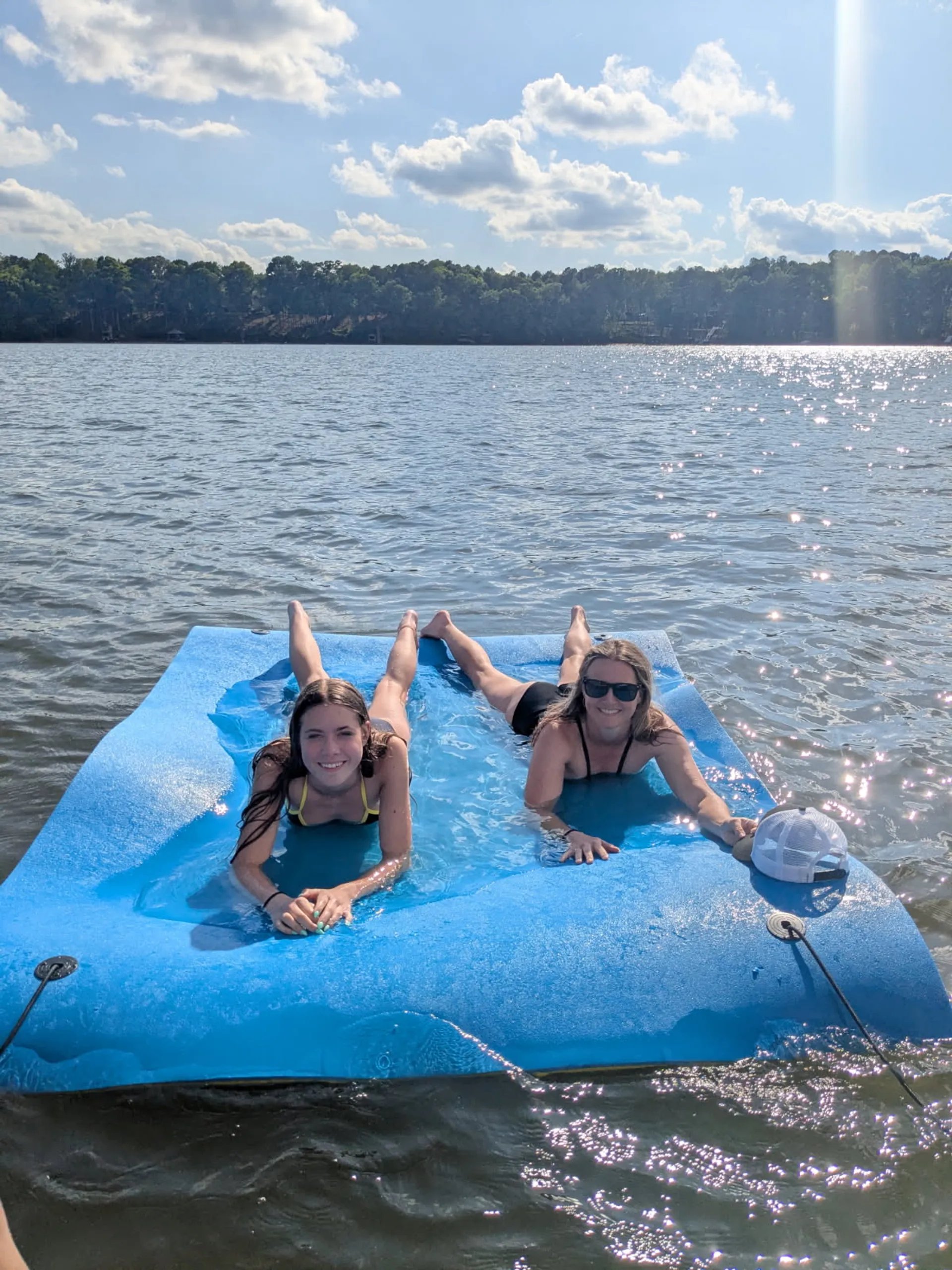 Relax and Unwind on a Pontoon Boat *Option to add Yoga* Gas Included. 