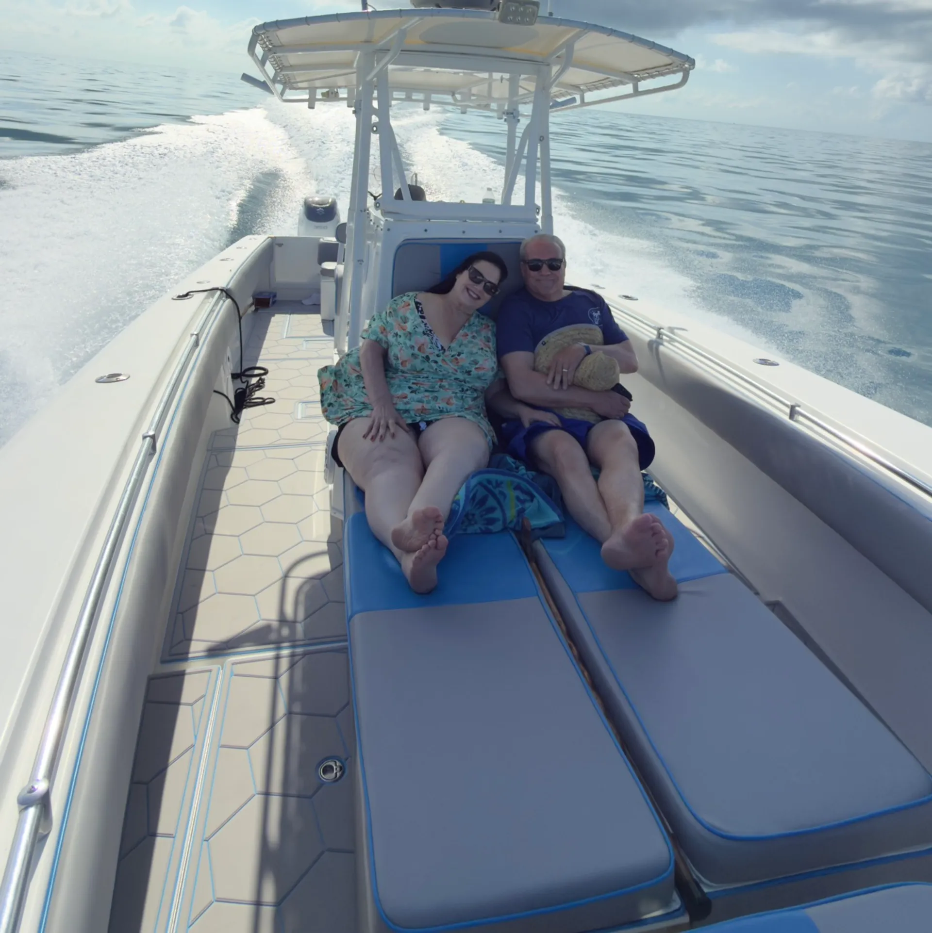Reel Paradise Charters Trips: Dry Tortugas, Snorkeling,Sandbar,Sunset!
