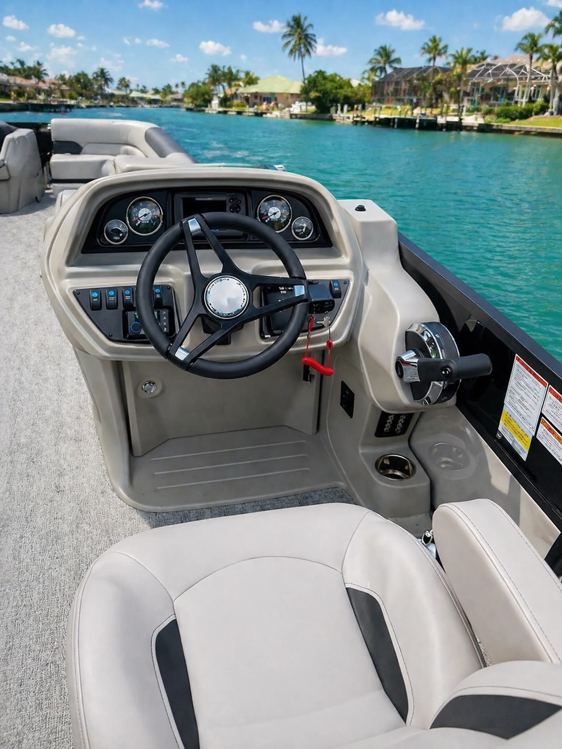 SOUTH BAY PONTOONS 224RS LE 2.75 TRITOON in Cape Coral, FL — photo 4