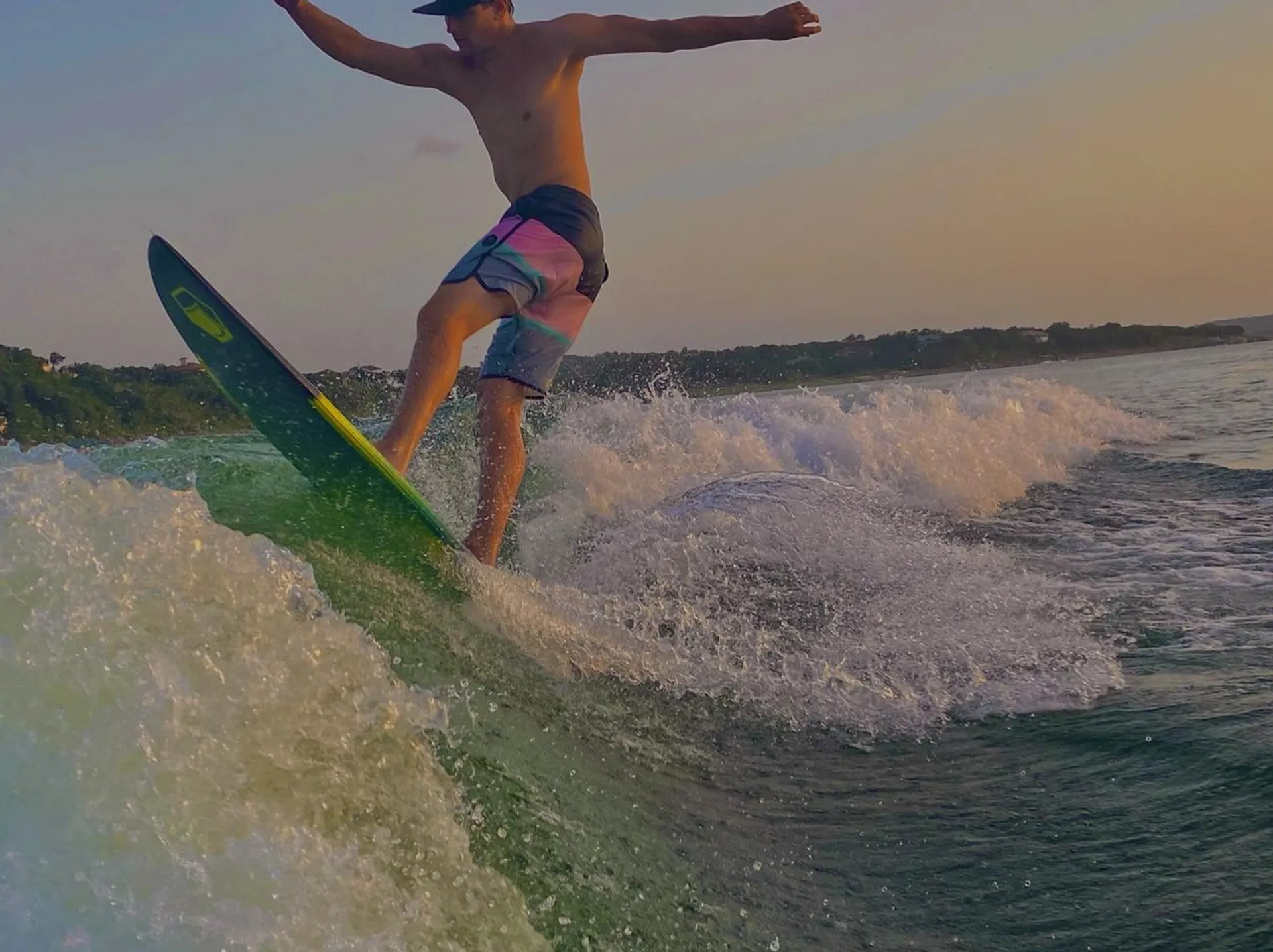 Brand New Wake Boat – Surf & Ride on Lake Austin or Travis! (14ppl)