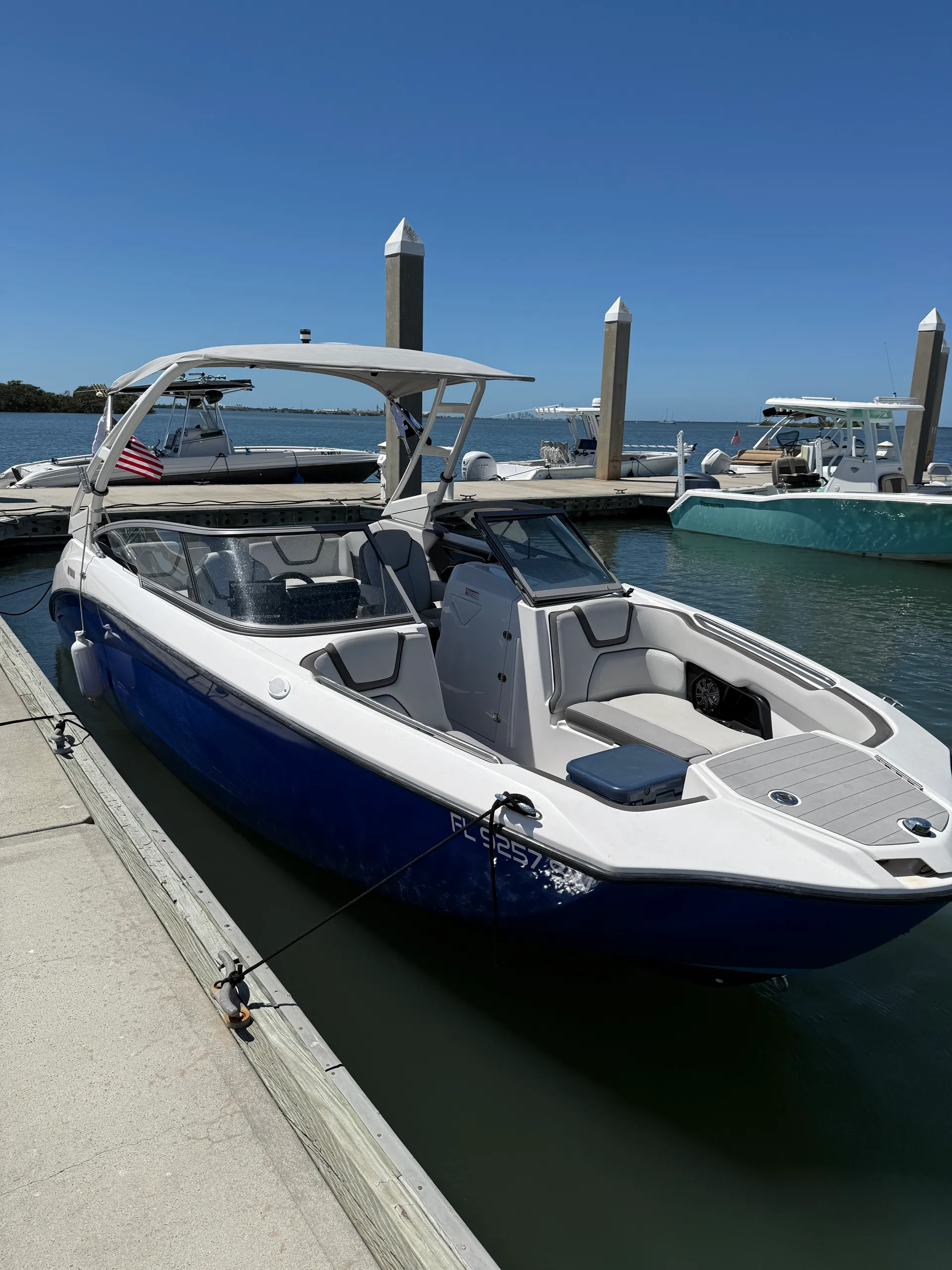 YAMAHA AR 250 in Tampa, FL — photo 10