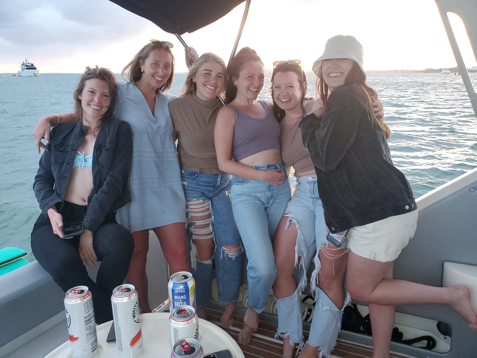 Beautiful private boat tour at stunning waters of Biscayne Bay!