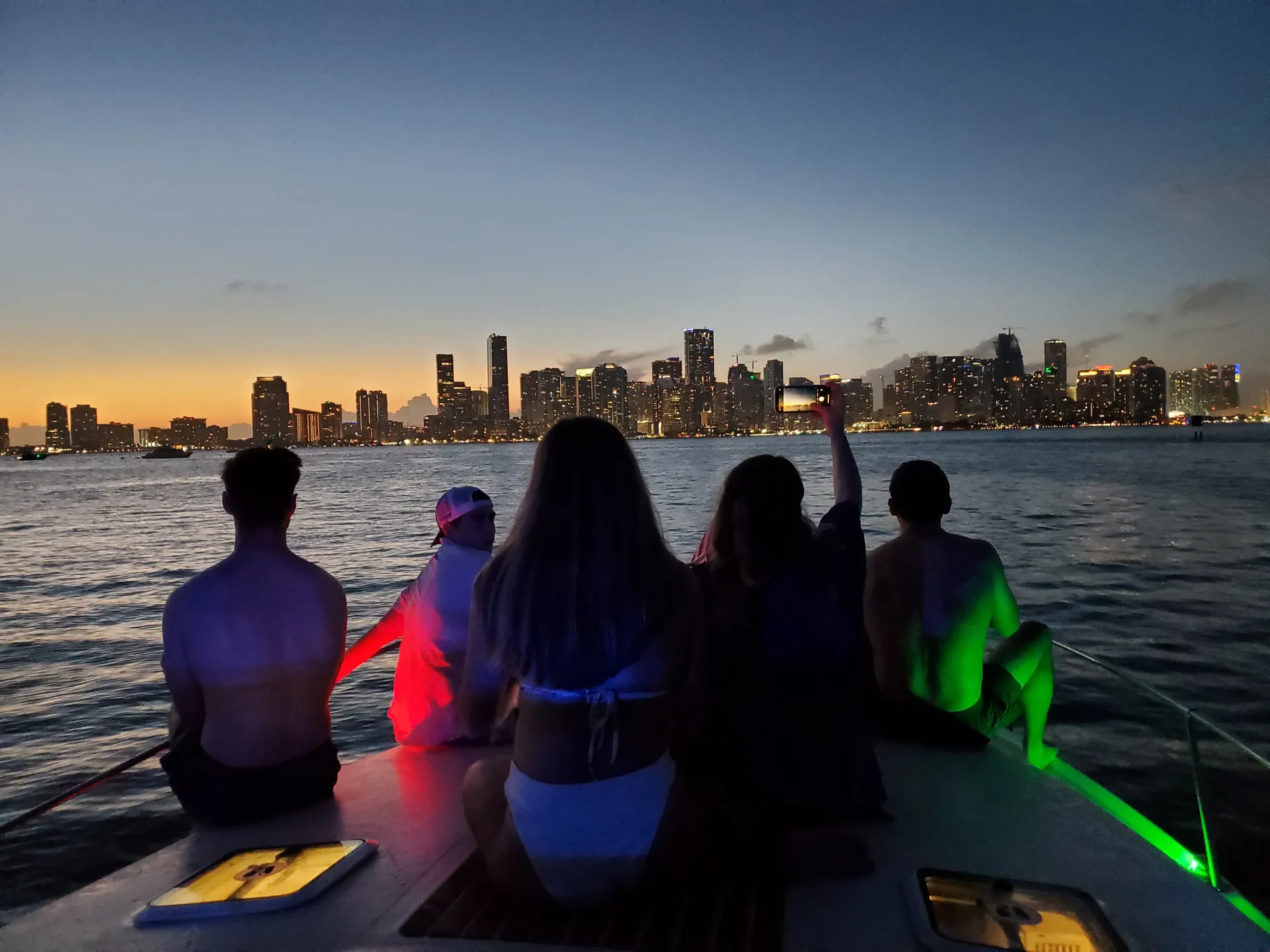 Beautiful private boat tour at stunning waters of Biscayne Bay!