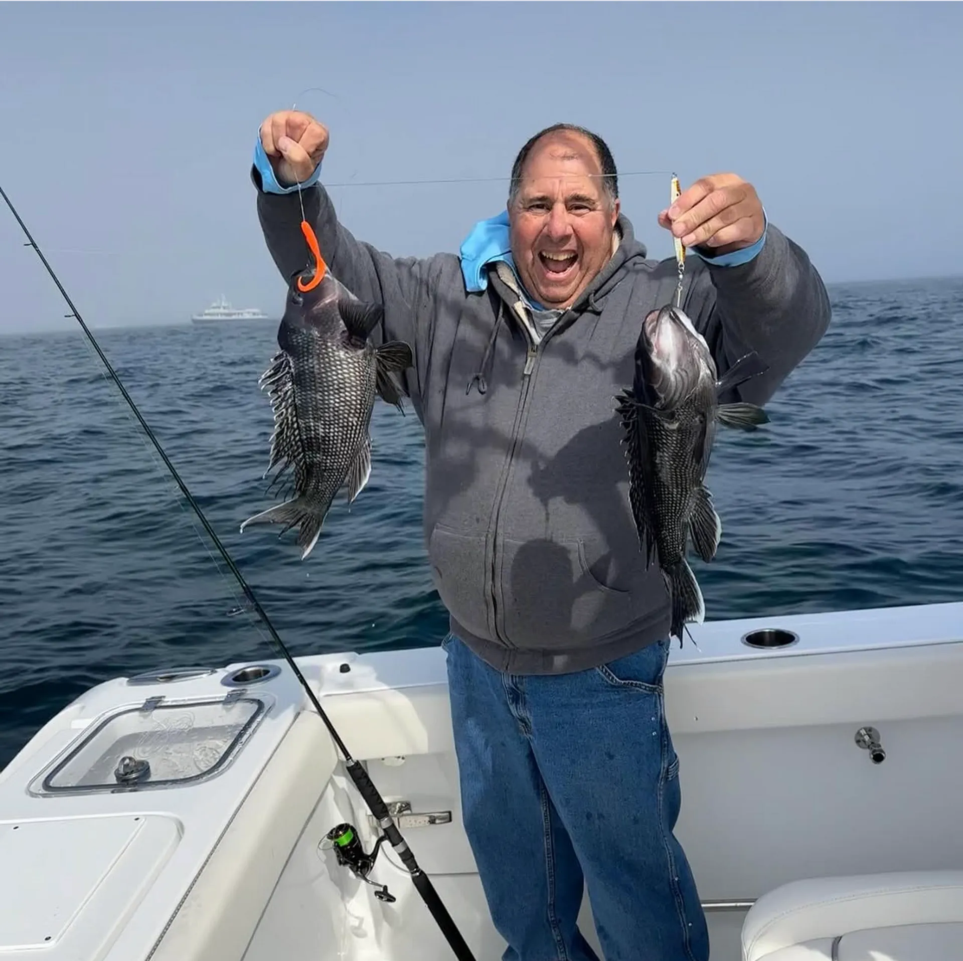 Day Cruises, Sandbars, Fishing and More !!
