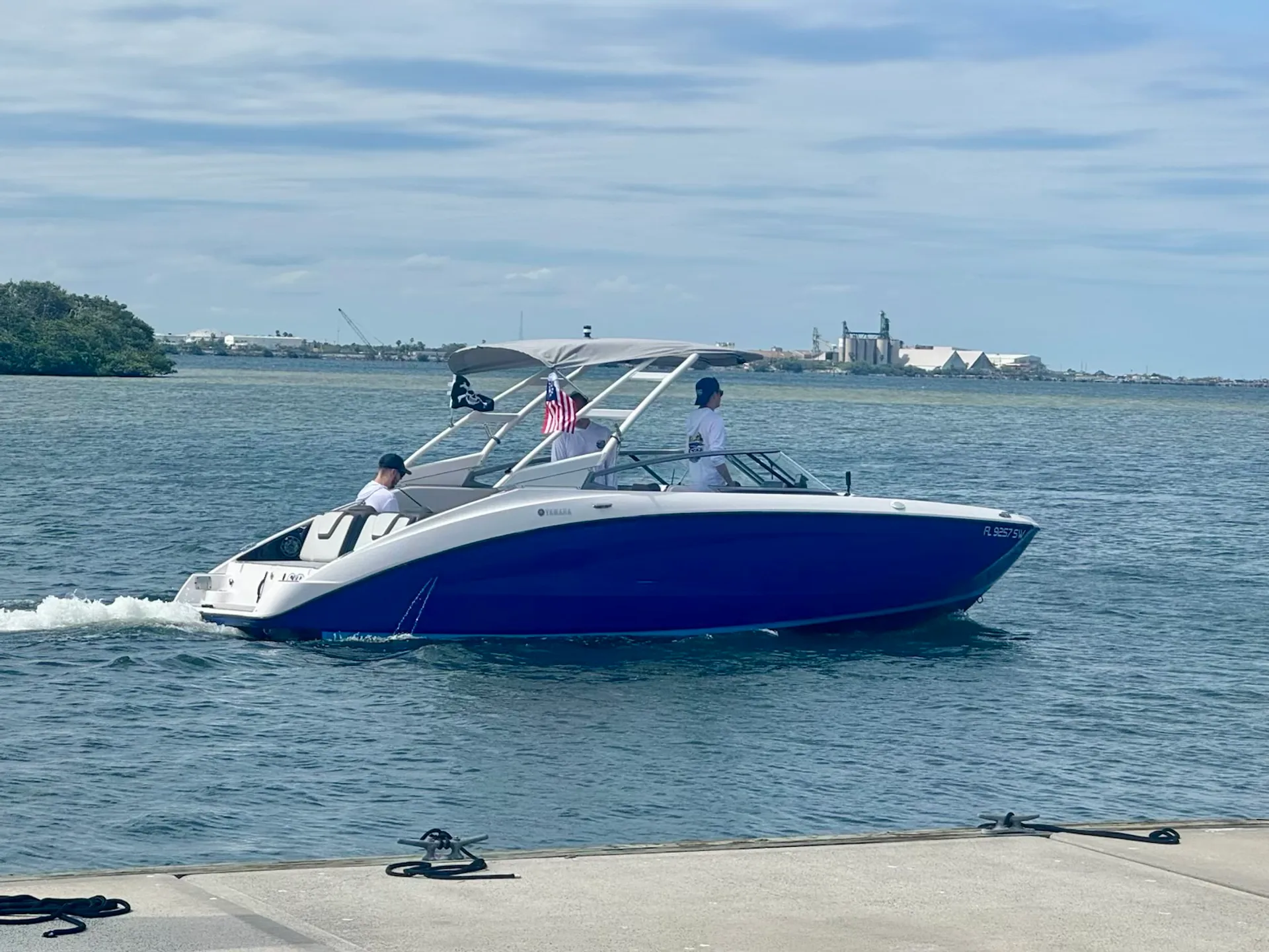 2021 Yamaha AR250 at PORT 32 Marina | Perfect for a day on the water 