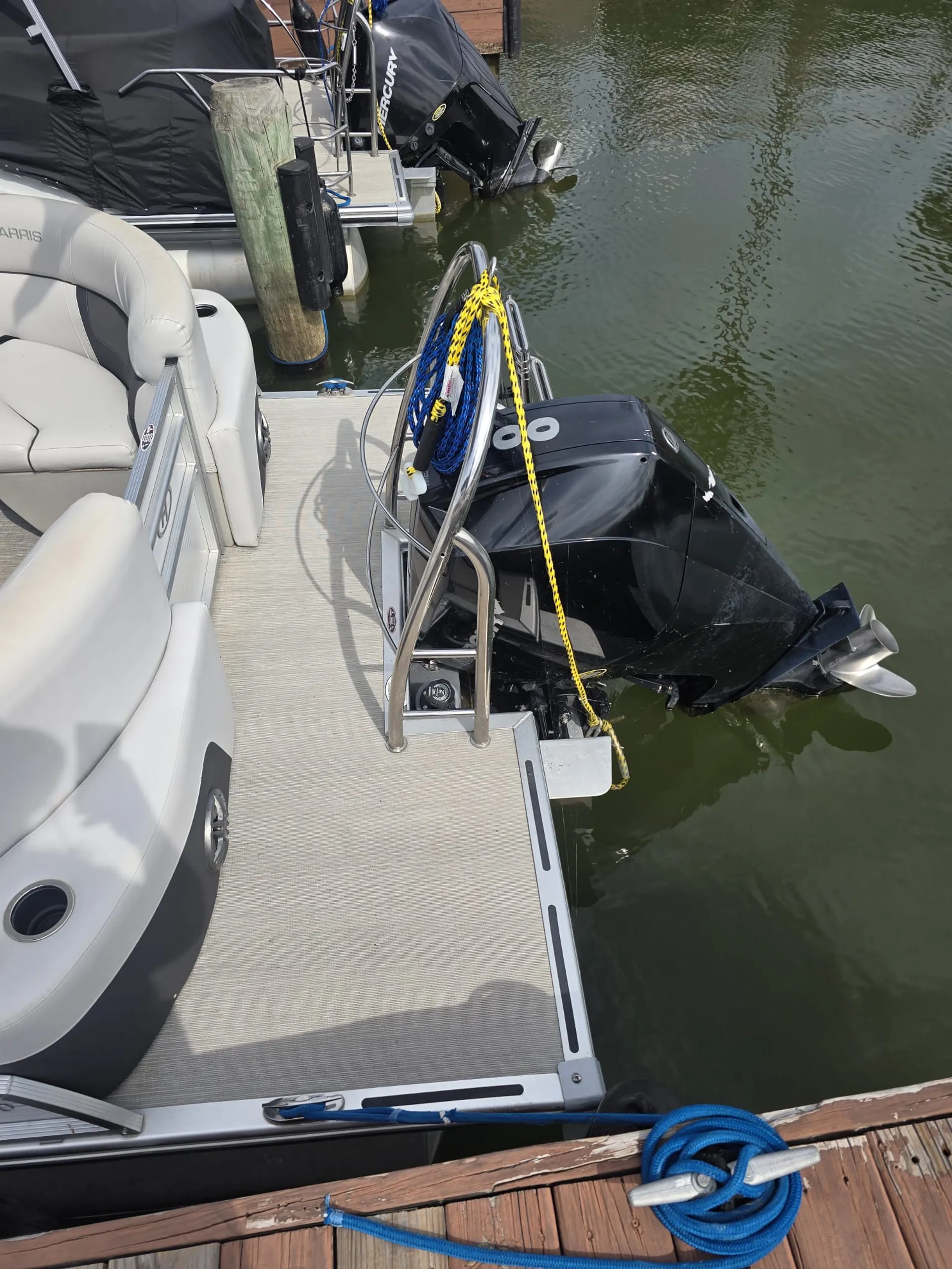 HARRIS BOATS 230 CRUISER SERIES -RYE in Montgomery, TX — photo 9