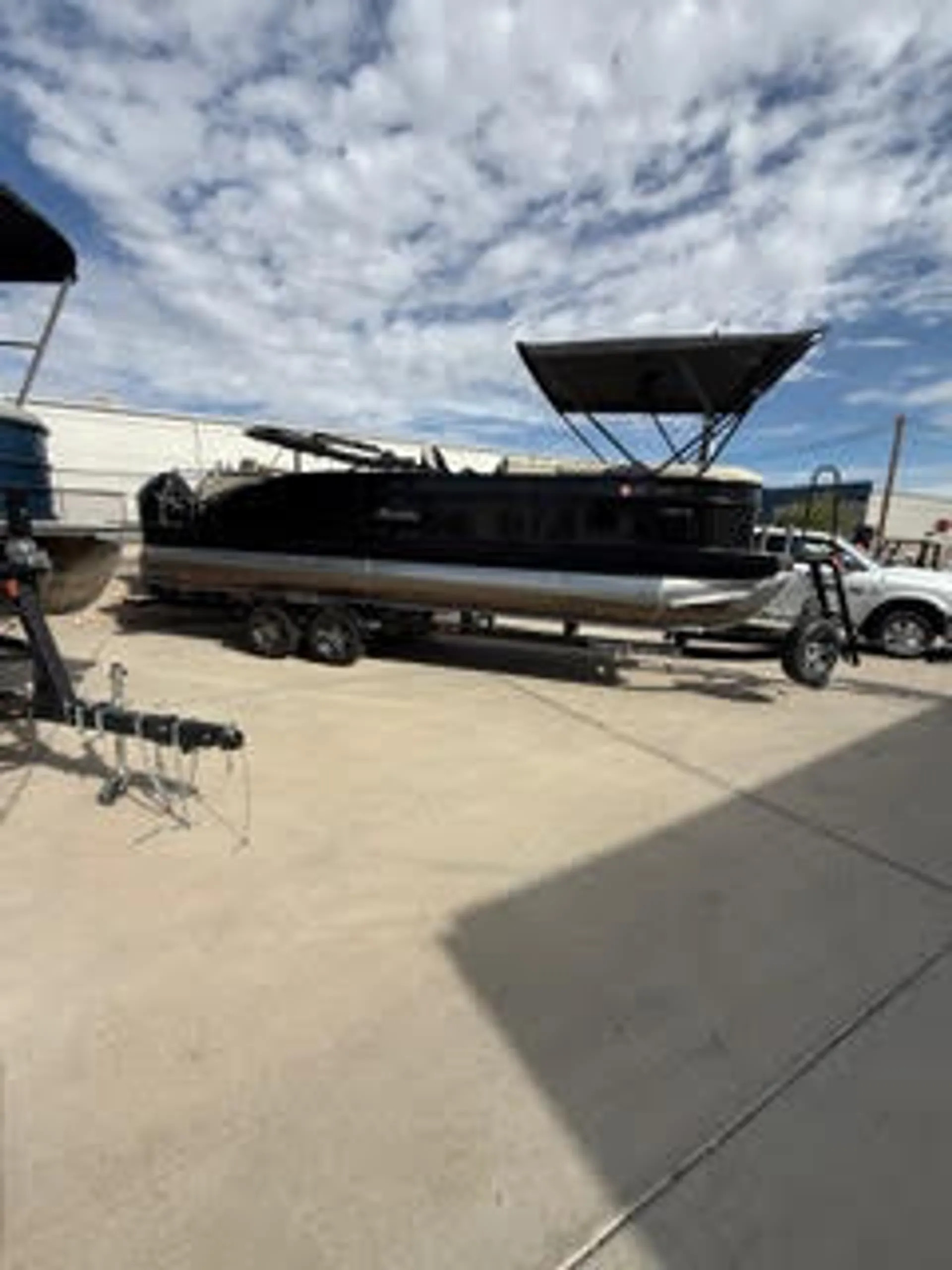 BARLETTA BOATS C22CC TRITOON in Fawnskin, CA