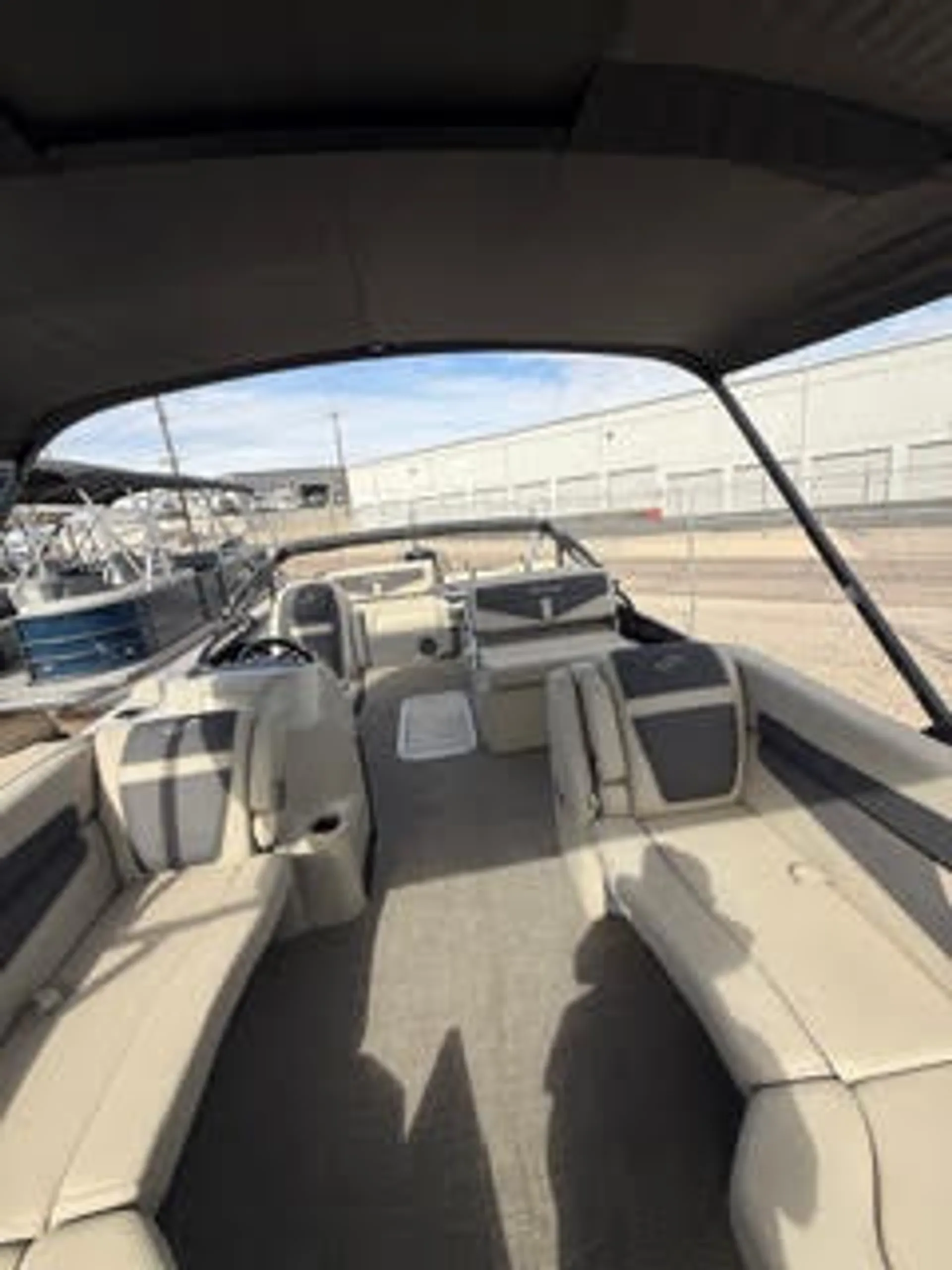BARLETTA BOATS C22CC TRITOON in Fawnskin, CA — photo 2