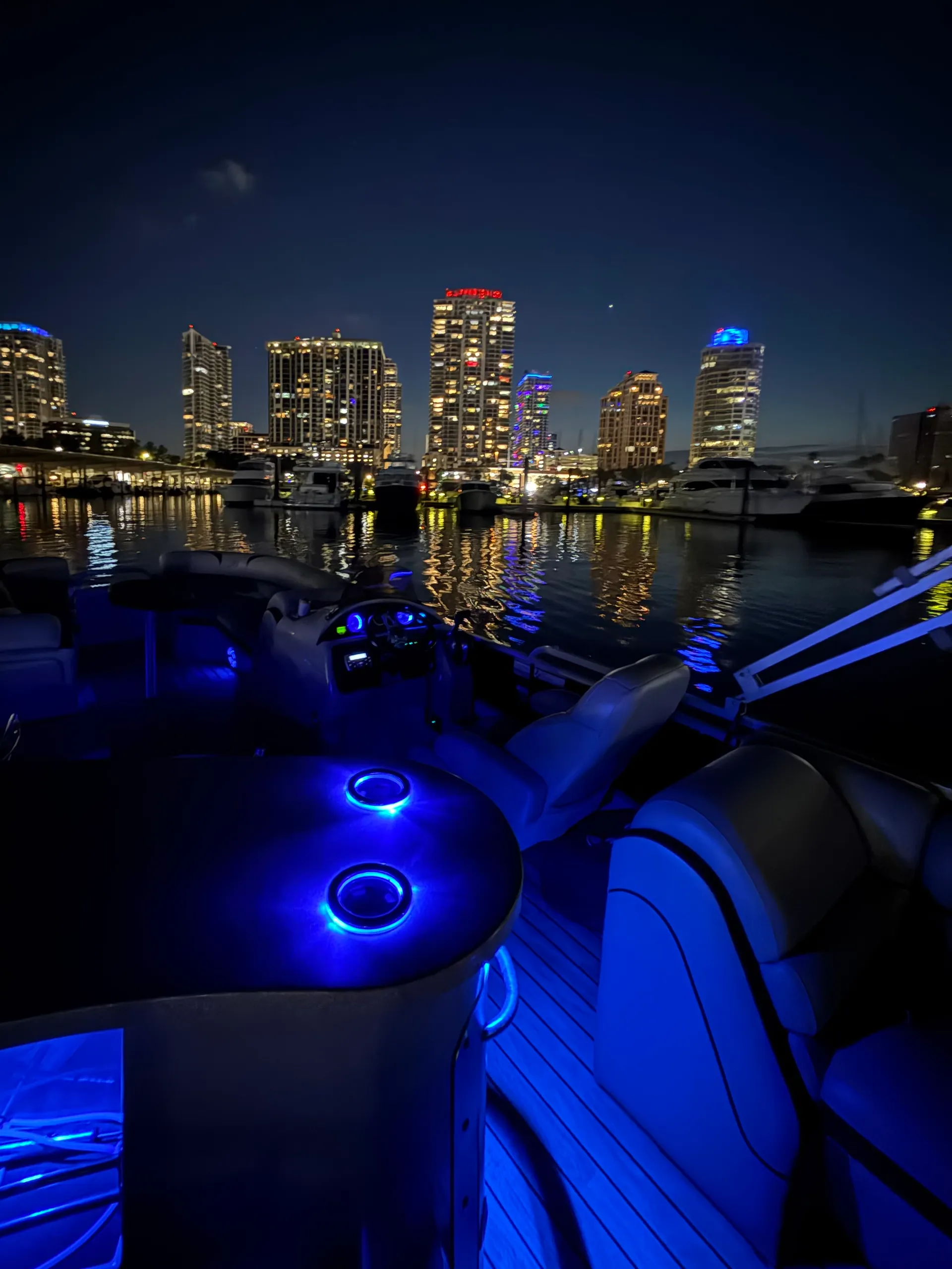 BERKSHIRE PONTOONS 250E STS in St. Petersburg, FL — photo 3
